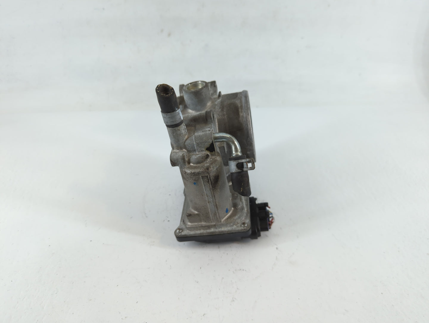 2013-2019 Subaru Legacy Throttle Body P/N:3R13 1780 16112AA38A Fits Fits 2013 2014 2015 2016 2017 2018 2019 OEM Used Auto Pa