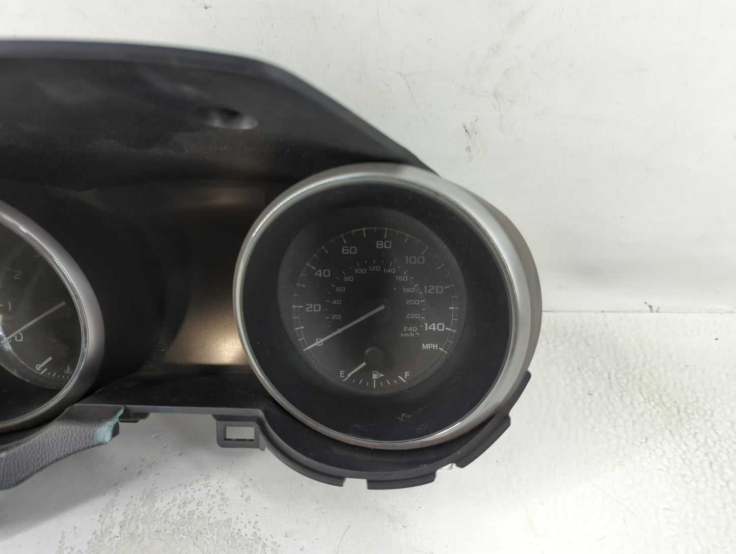 2016 Subaru Legacy Instrument Cluster Speedometer Gauges P/N:A02 235904, A2C96200401 Miles: Fits OEM Used Auto Parts - Oemus