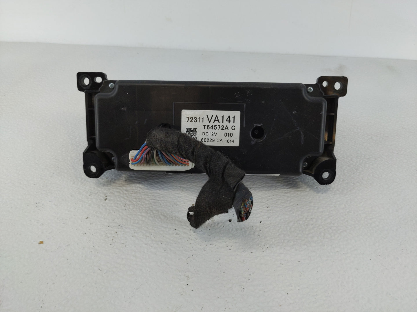 2016 Subaru Wrx Climate Control Module Temperature AC/Heater Replacement P/N:72311VA141 Fits OEM Used Auto Parts - Oemusedau