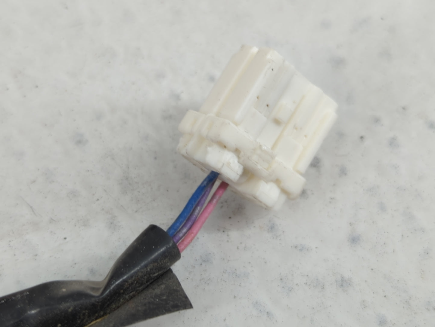 2016-2018 Subaru Wrx Driver Side View Mirror - Left Door Mirror OEM Used - Oemusedautoparts1.com