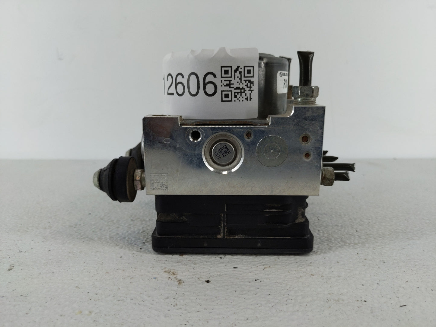 2016 Subaru Wrx ABS Pump Control Module Replacement P/N:27536VA020 Fits OEM Used Auto Parts - Oemusedautoparts1.com