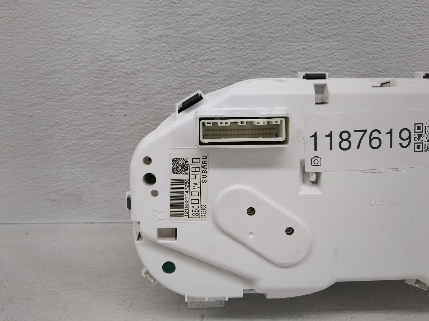 2016 Subaru Wrx Instrument Cluster Speedometer Gauges P/N:85000VA480 Fits OEM Used Auto Parts - Oemusedautoparts1.com