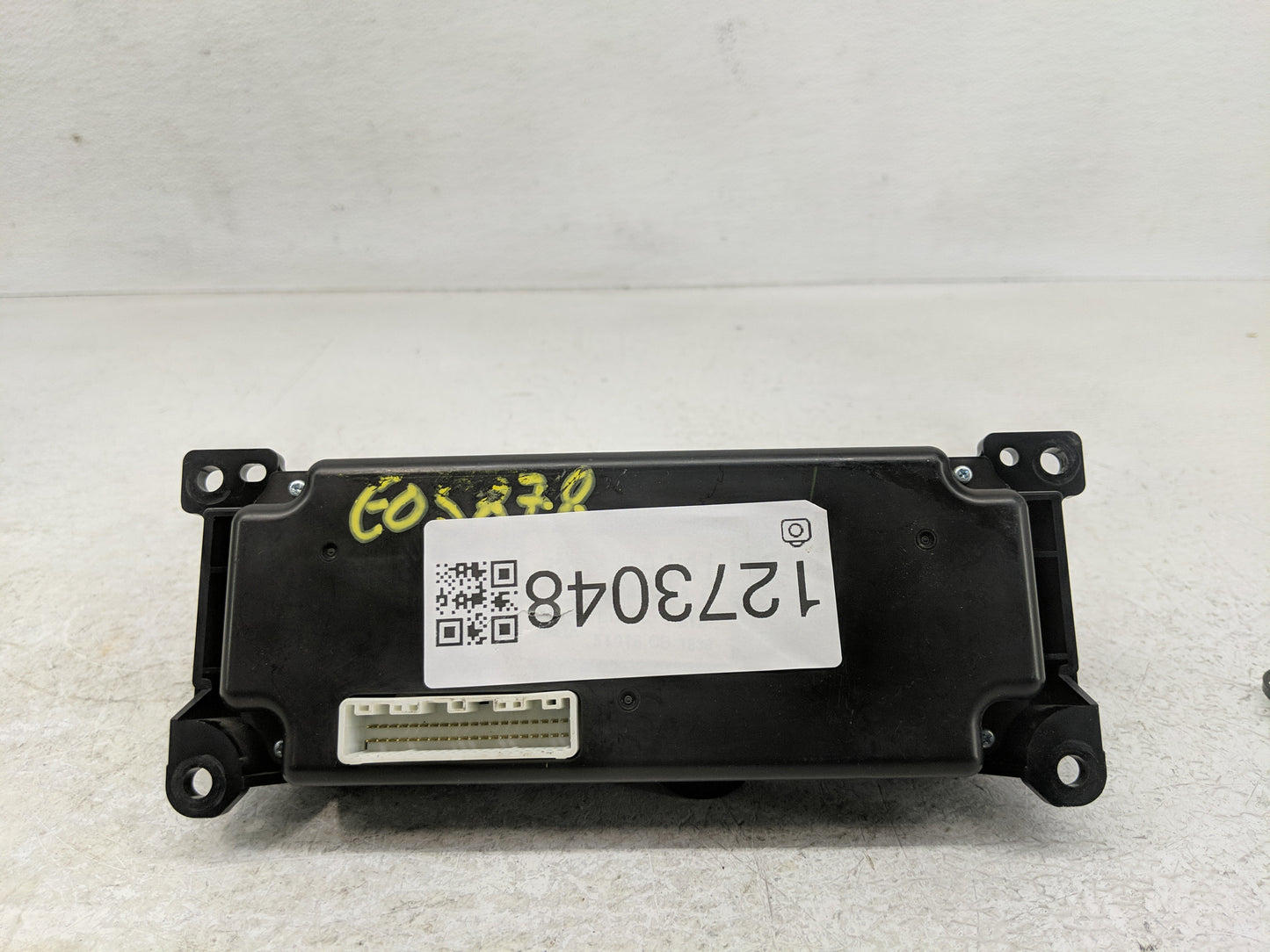 2016 Subaru Wrx Climate Control Module Temperature AC/Heater Replacement P/N:72311VA141 Fits OEM Used Auto Parts - Oemusedau