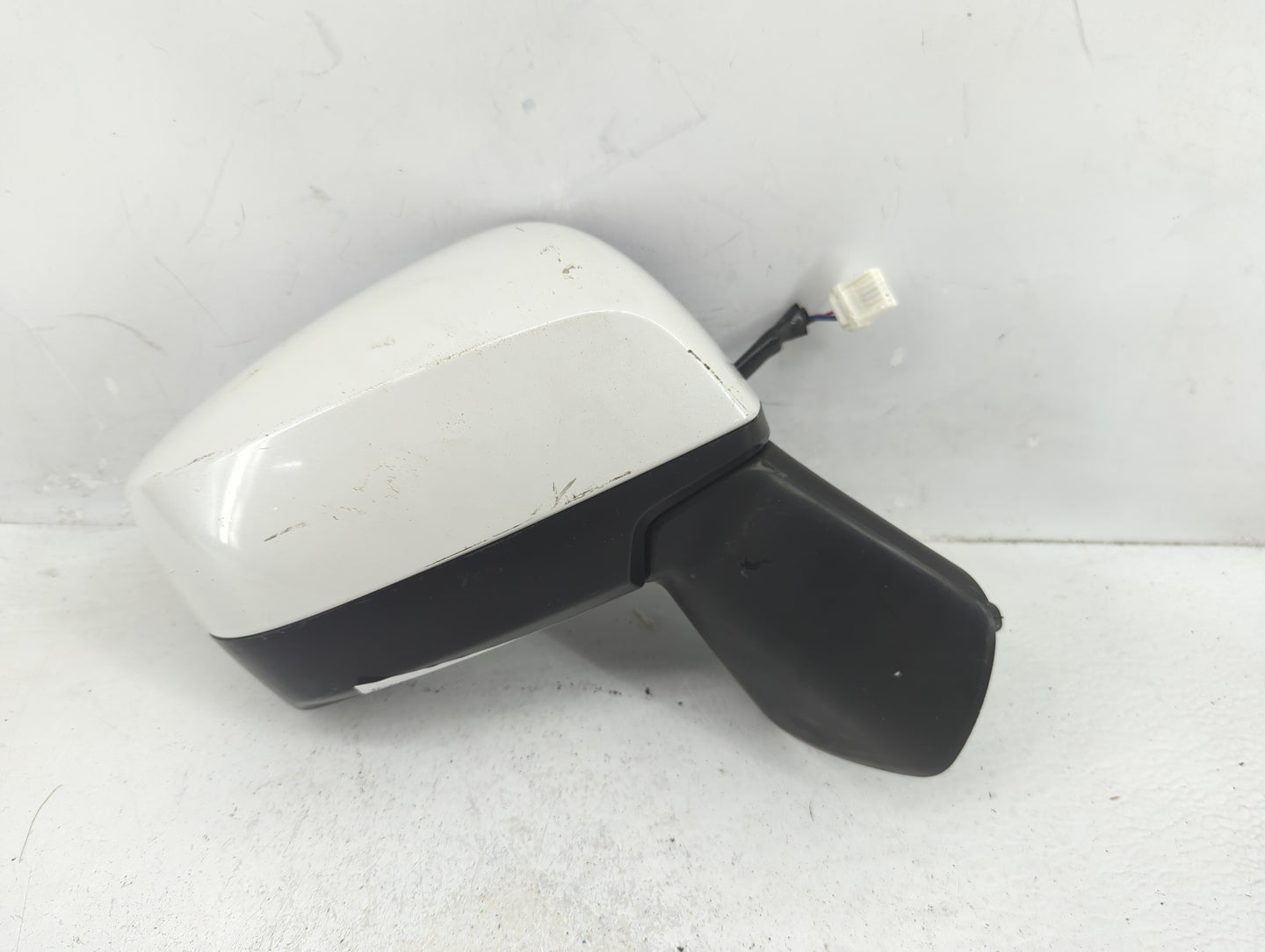 2016-2018 Subaru Wrx Passenger Side View Mirror - Right Door Mirror OEM Used - Oemusedautoparts1.com