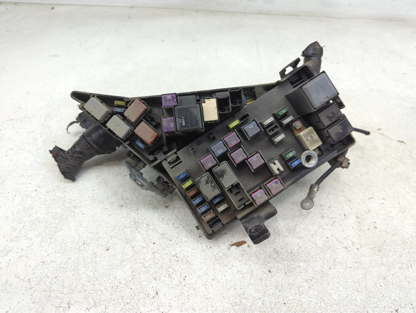 2016 Subaru Wrx Fusebox Fuse Box Panel Relay Module P/N:MB502000B Fits OEM Used Auto Parts - Oemusedautoparts1.com