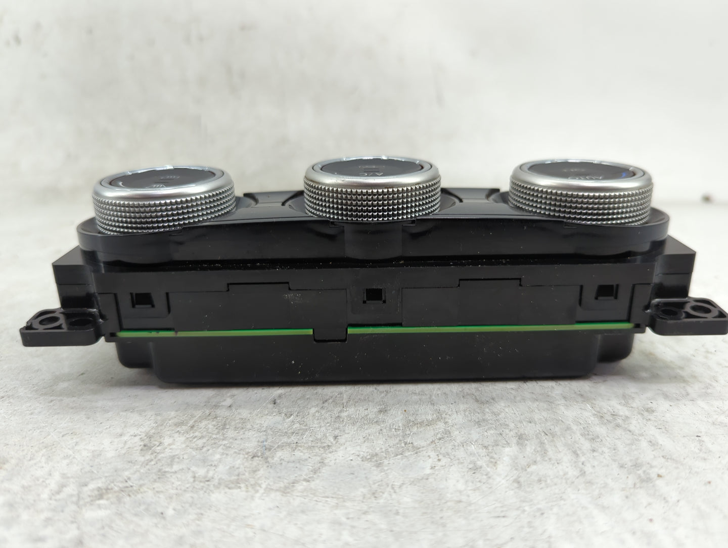 2016 Subaru Wrx Climate Control Module Temperature AC/Heater Replacement P/N:72311VA140 T64572AB Fits OEM Used Auto Parts - 
