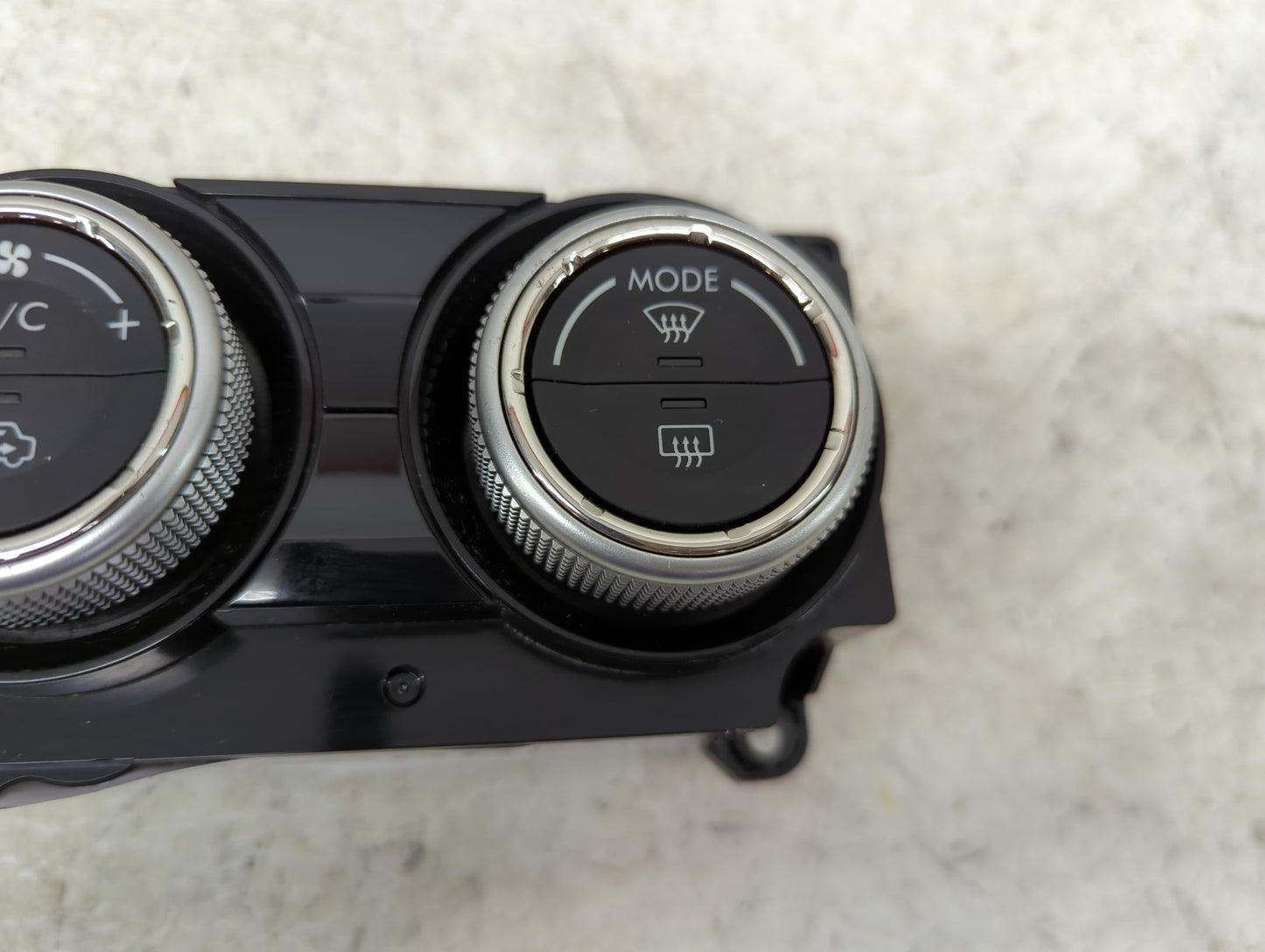 2016 Subaru Wrx Climate Control Module Temperature AC/Heater Replacement P/N:72311VA141 Fits OEM Used Auto Parts - Oemusedau