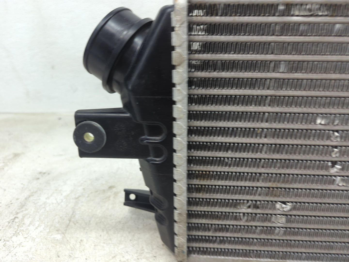 2015-2021 Subaru Wrx Turbo Intercooler 1483909 - Oemusedautoparts1.com