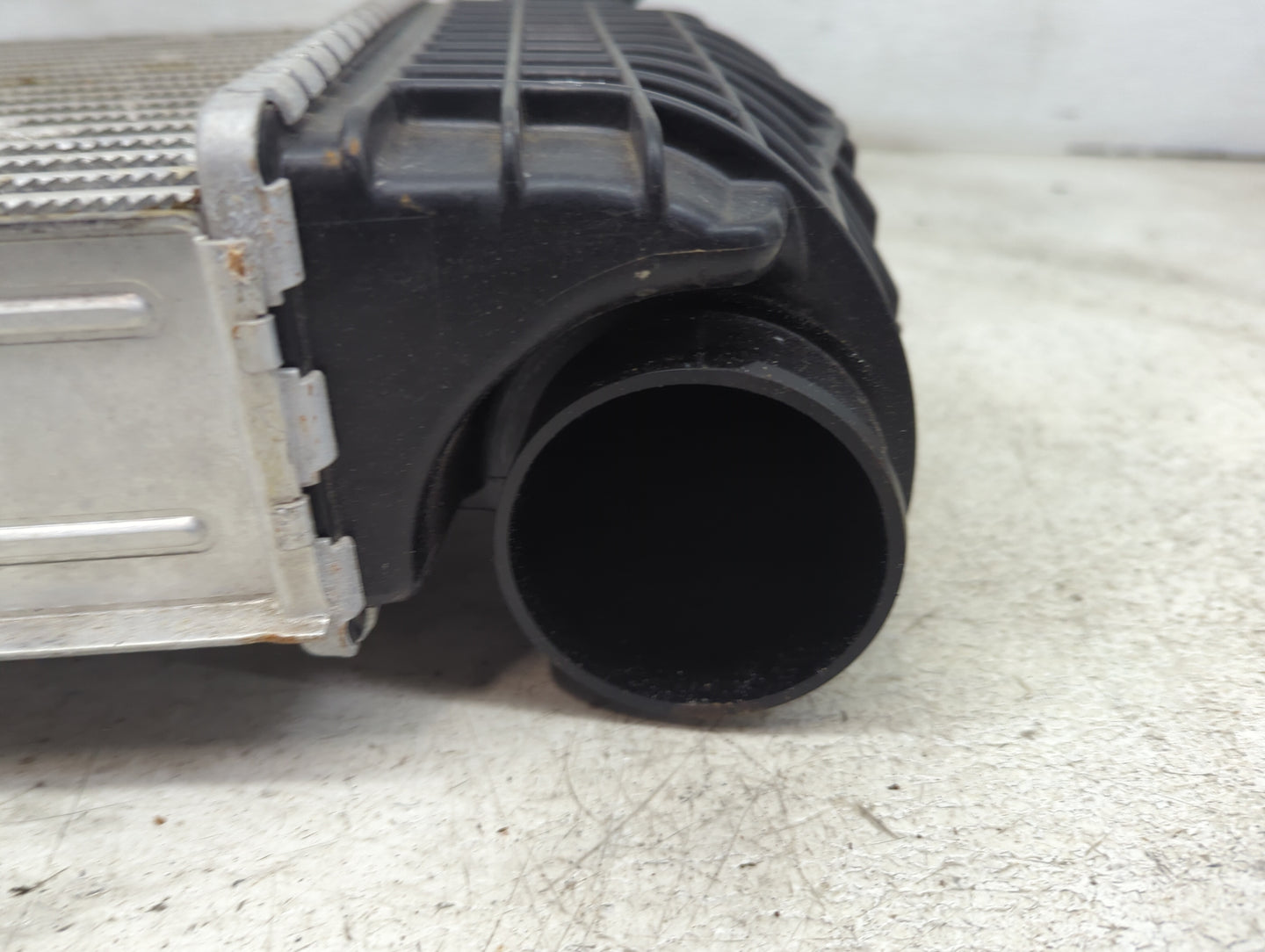 2015-2021 Subaru Wrx Turbo Intercooler 1483909 - Oemusedautoparts1.com