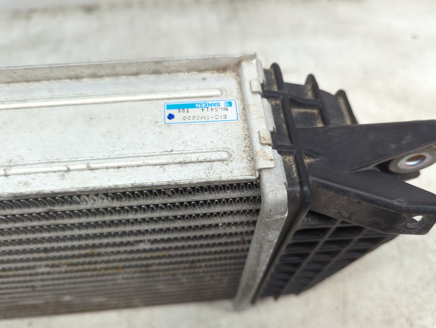 2015-2021 Subaru Wrx Turbo Intercooler 1483909 - Oemusedautoparts1.com