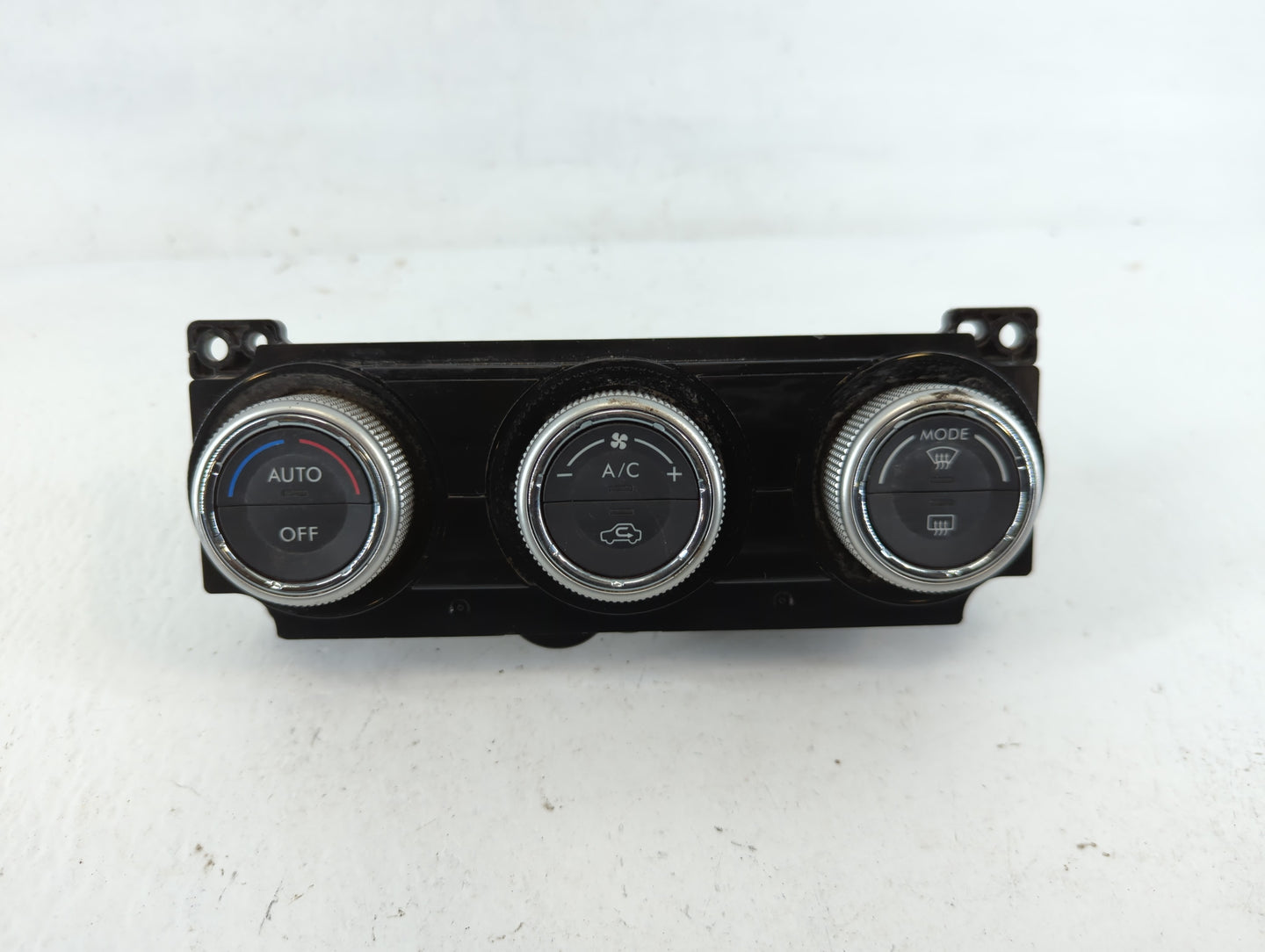 2016 Subaru Wrx Climate Control Module Temperature AC/Heater Replacement P/N:72311VA140 Fits OEM Used Auto Parts - Oemusedau