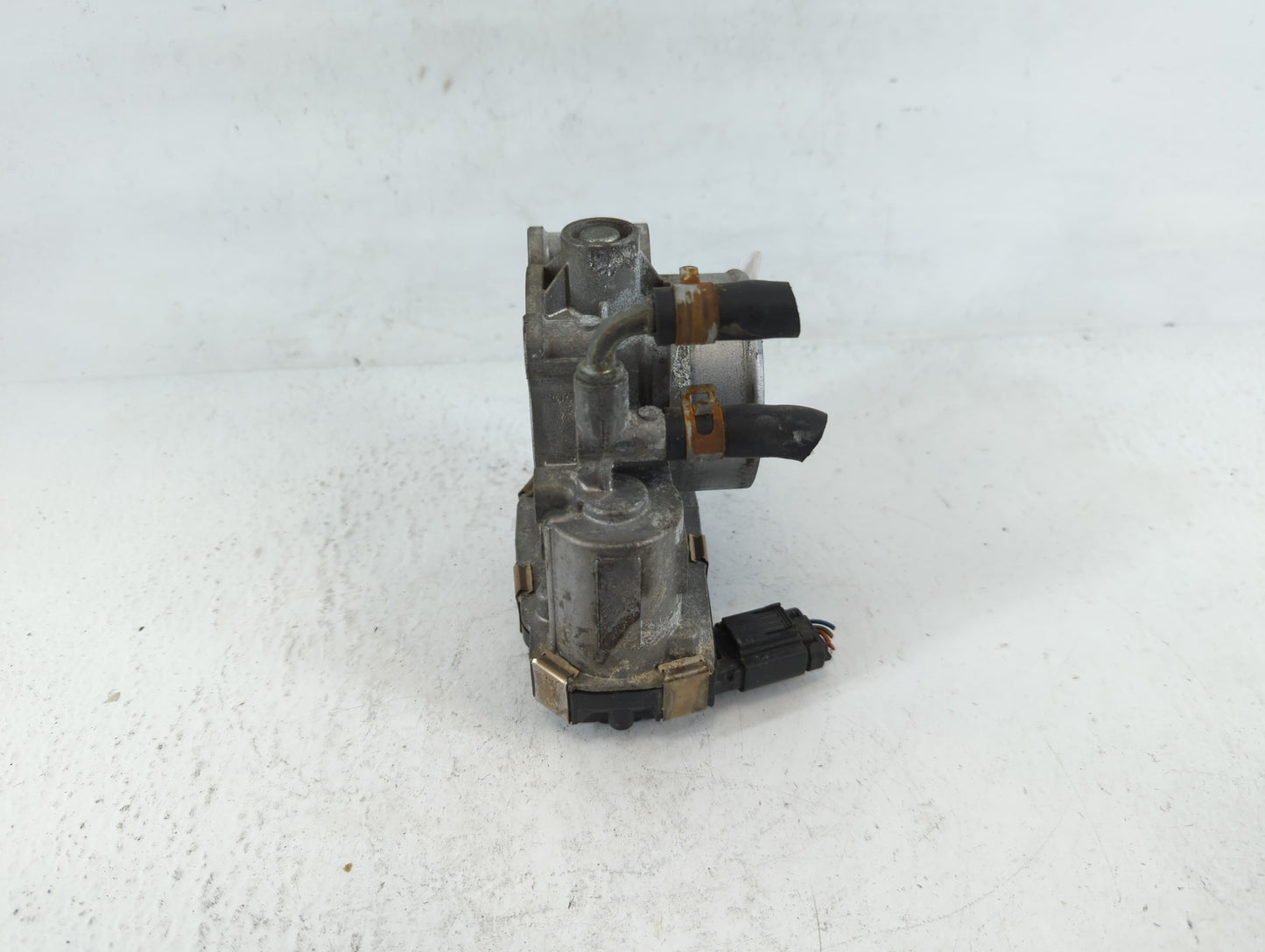 2015-2021 Subaru Wrx Throttle Body P/N:350 5611 Fits Fits 2014 2015 2016 2017 2018 2019 2020 2021 OEM Used Auto Parts - Oemu