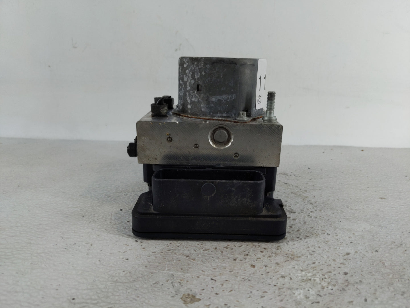 2016 Subaru Xv ABS Pump Control Module Replacement P/N:27536FJ220 Fits OEM Used Auto Parts - Oemusedautoparts1.com