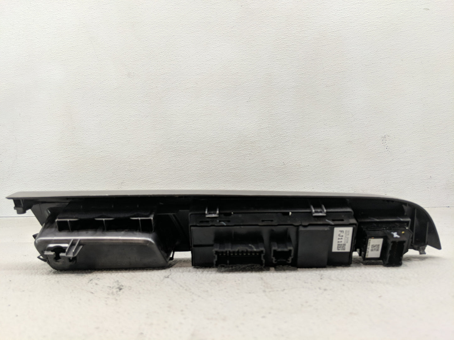 2015 Subaru Xv Master Power Window Switch Replacement Driver Side Left P/N:83071FJ110 Fits Fits 2016 OEM Used Auto Parts - O