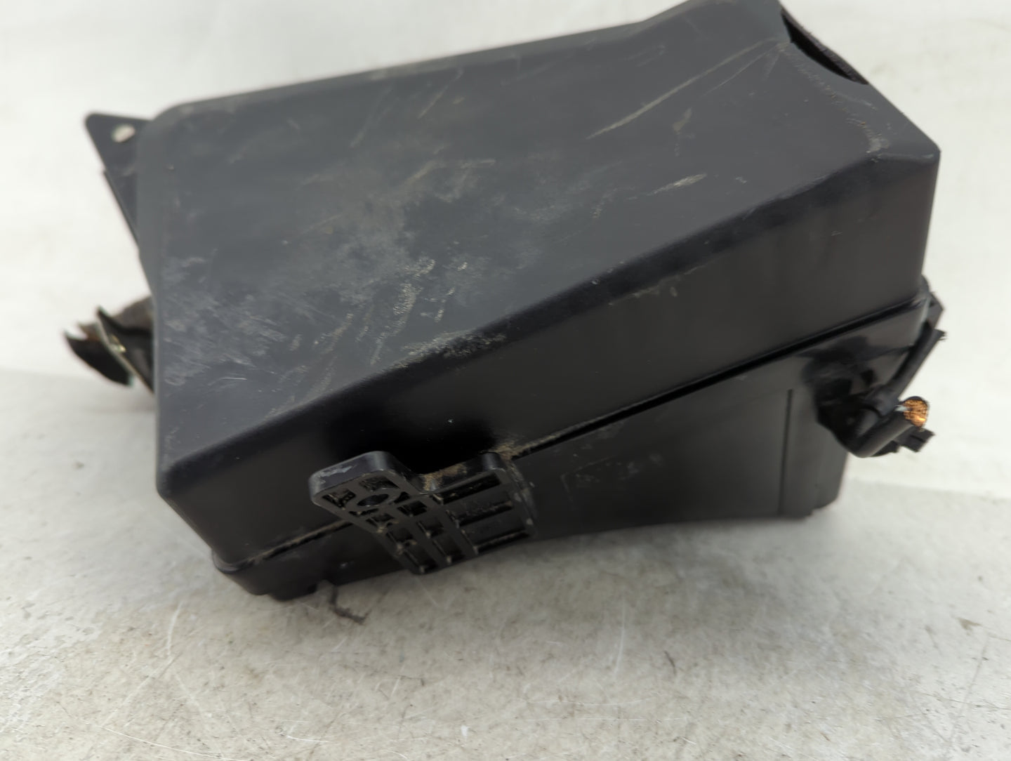 2015 Subaru Xv Fusebox Fuse Box Panel Relay Module Fits OEM Used Auto Parts - Oemusedautoparts1.com