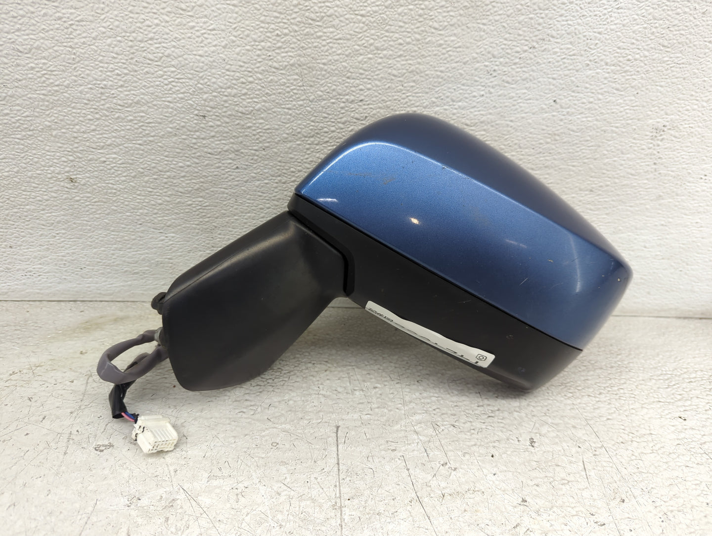 2016 Subaru Xv Driver Side View Mirror - Left Door Mirror OEM Used - Oemusedautoparts1.com