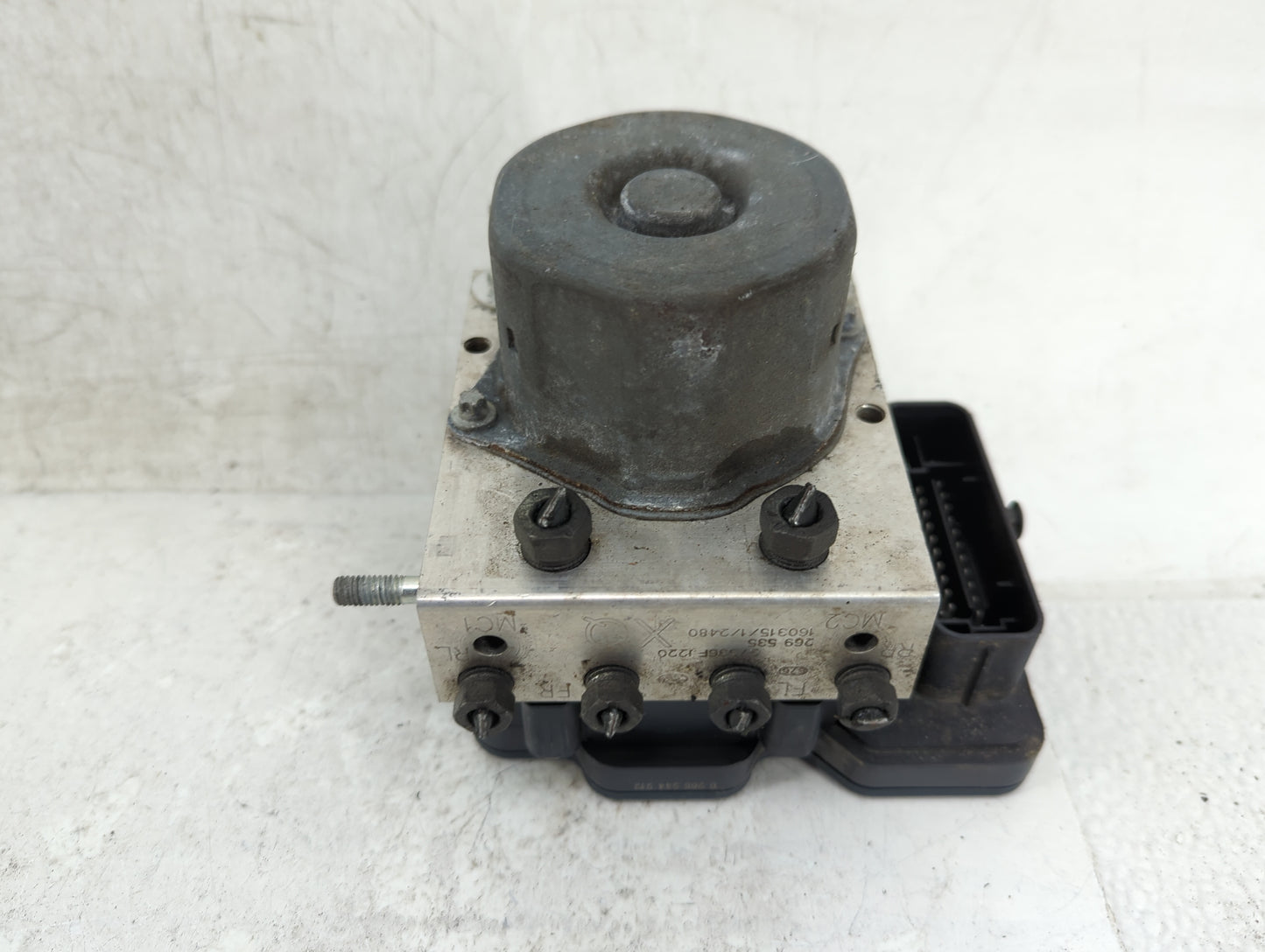2015 Subaru Xv ABS Pump Control Module Replacement P/N:27536F1220 269535 Fits Fits 2016 OEM Used Auto Parts - Oemusedautopar