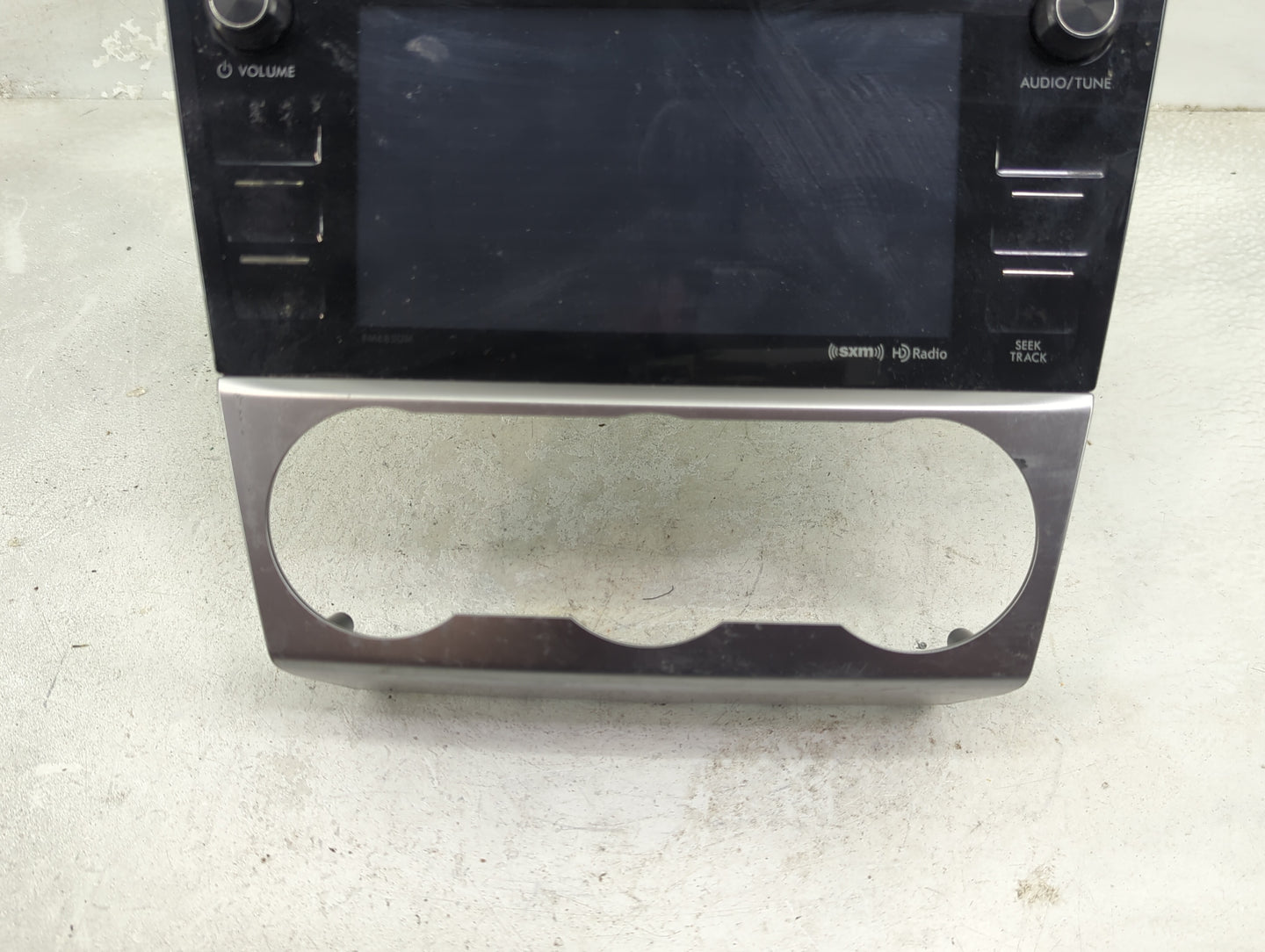 2016 Subaru Xv Radio AM FM Cd Player Receiver Replacement P/N:86201FJ680 139000-1180E101, 139000-1180EAN702330 Fits OEM Used