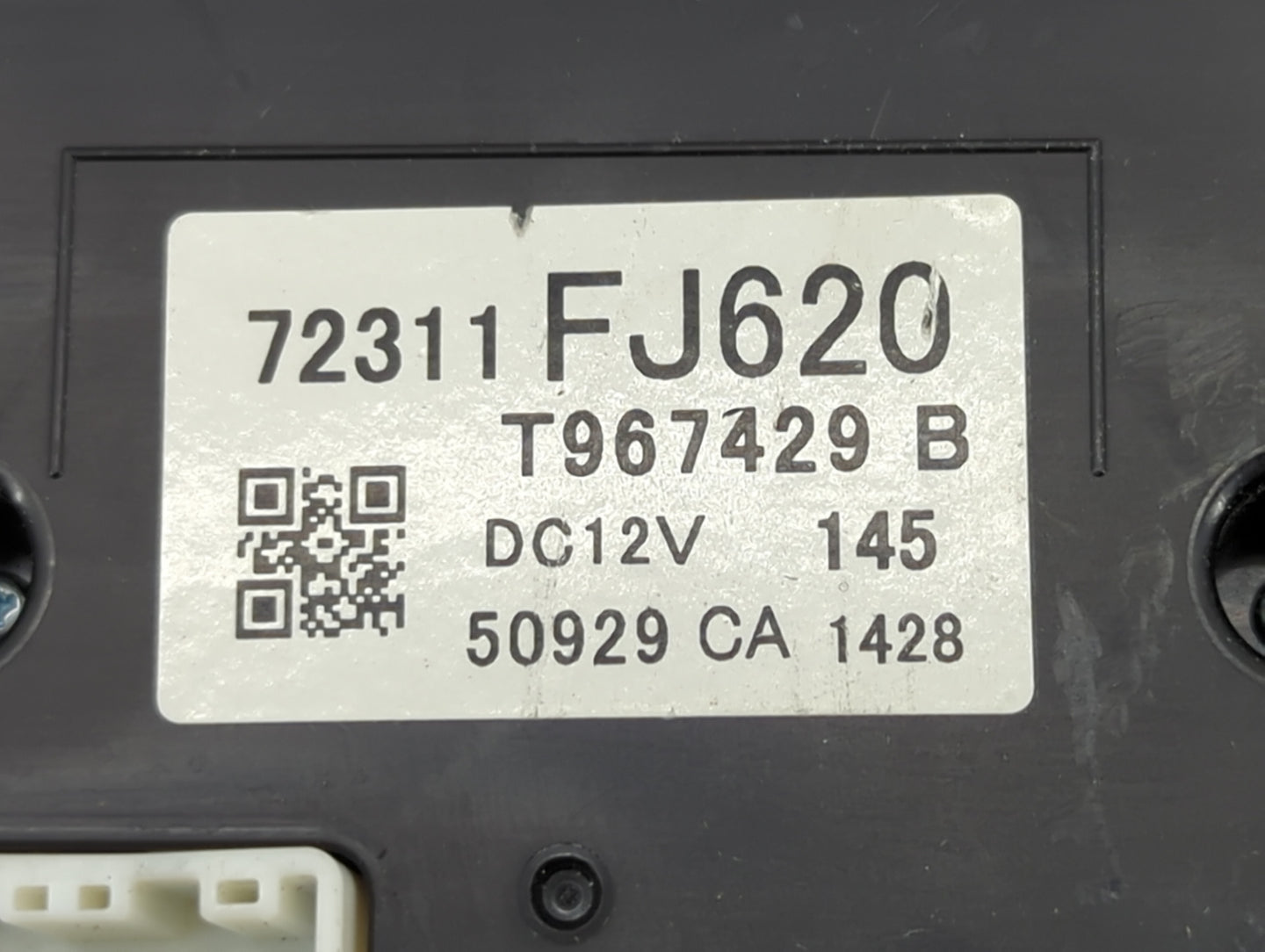 2015 Subaru Xv Climate Control Module Temperature AC/Heater Replacement P/N:72311FJ620 Fits Fits 2016 OEM Used Auto Parts - 