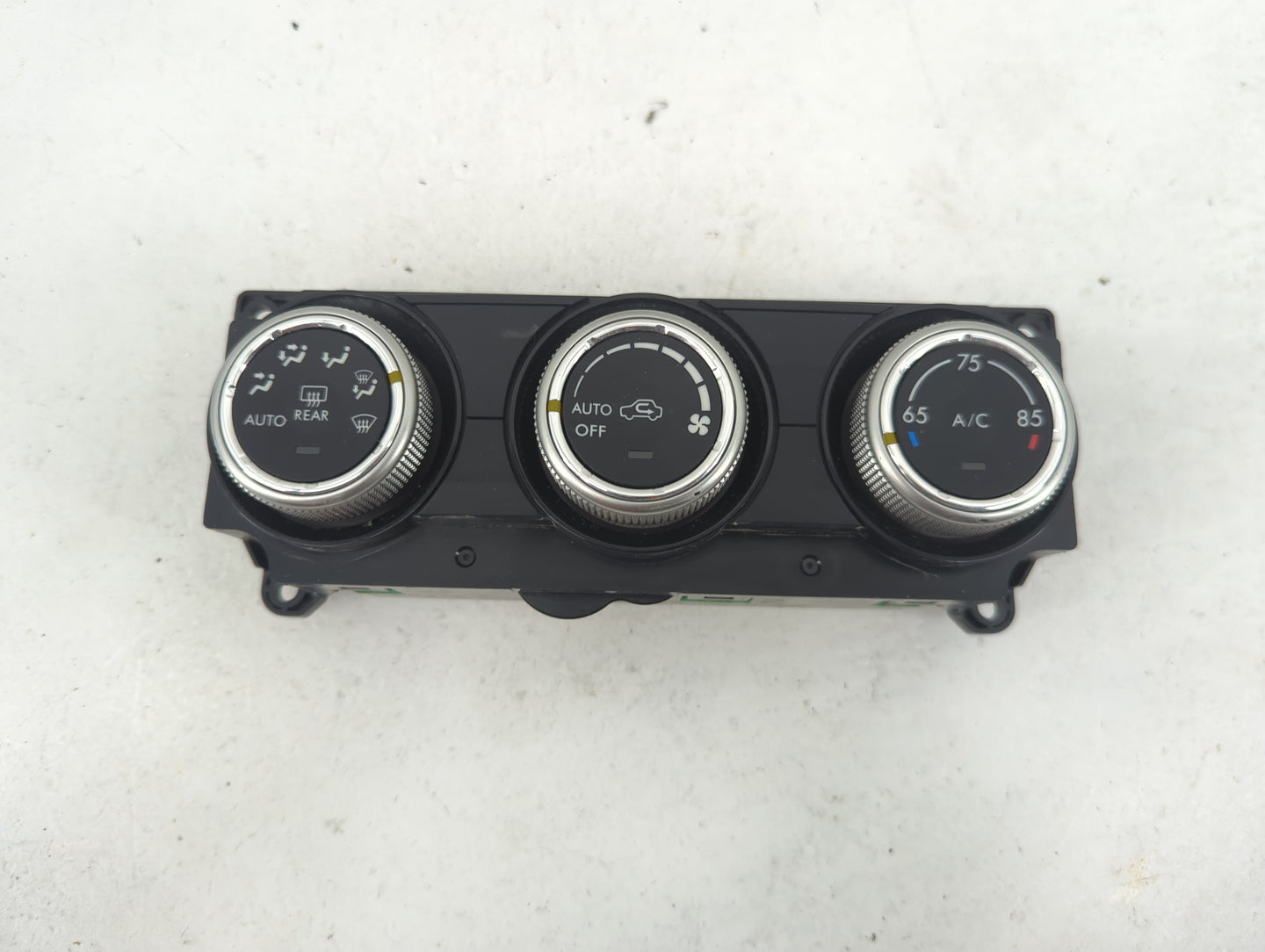 2015 Subaru Xv Climate Control Module Temperature AC/Heater Replacement P/N:72311FJ620 Fits Fits 2016 OEM Used Auto Parts - 