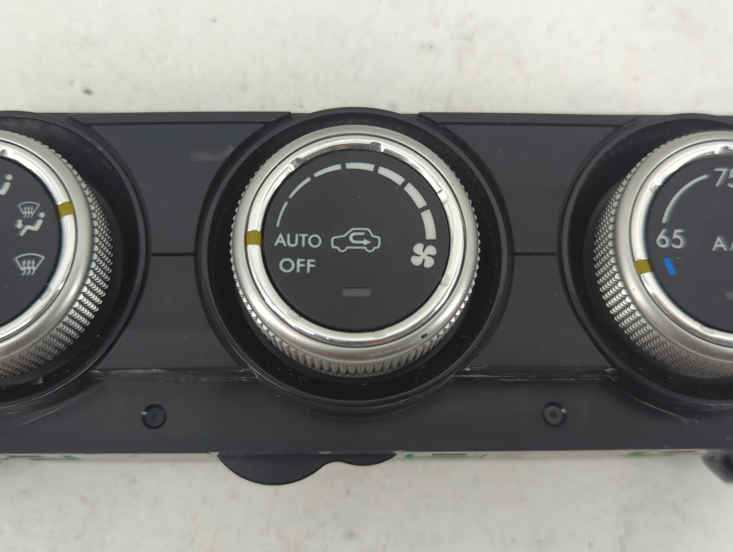 2015 Subaru Xv Climate Control Module Temperature AC/Heater Replacement P/N:72311FJ620 Fits Fits 2016 OEM Used Auto Parts - 