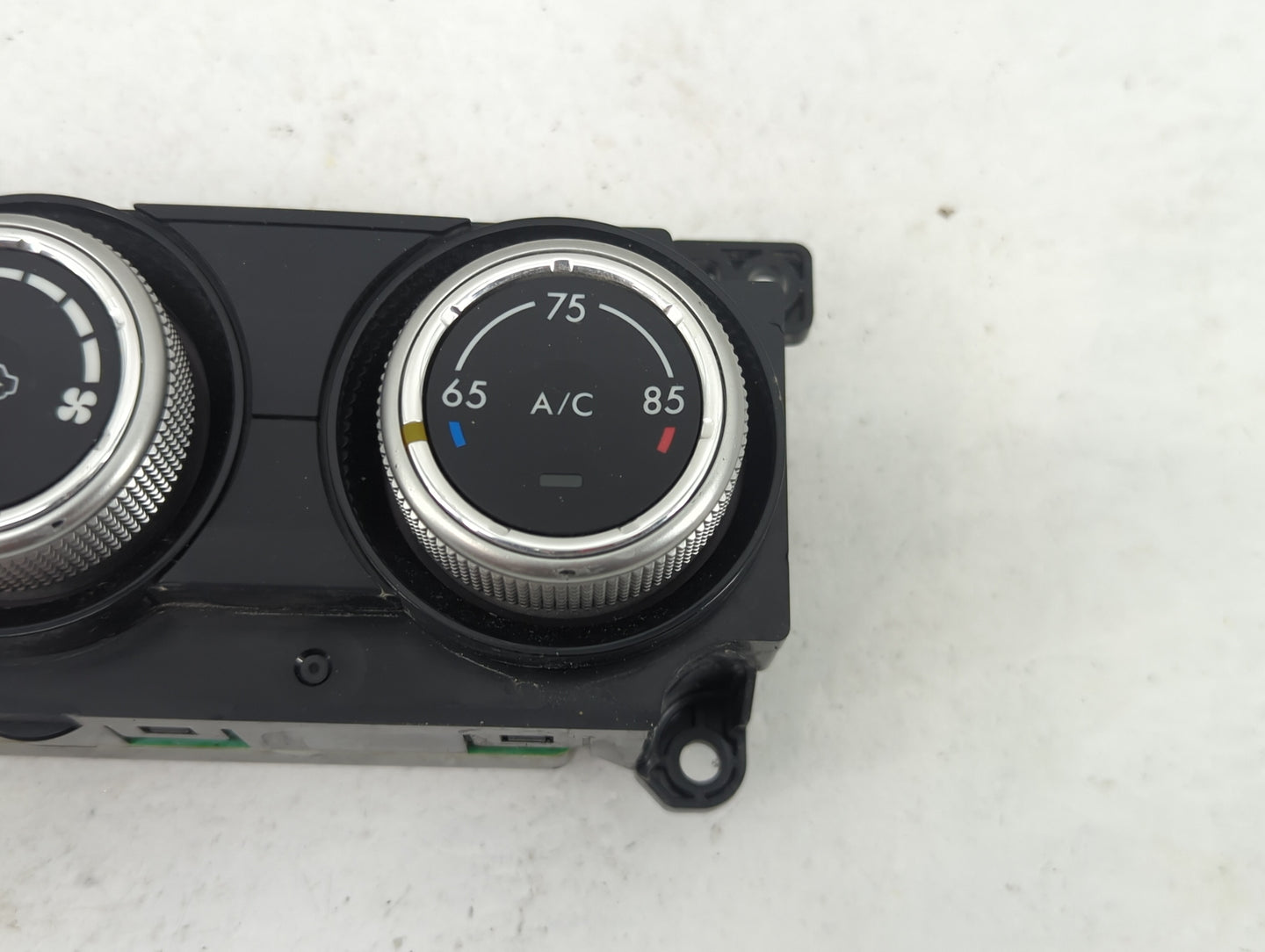 2015 Subaru Xv Climate Control Module Temperature AC/Heater Replacement P/N:72311FJ620 Fits Fits 2016 OEM Used Auto Parts - 