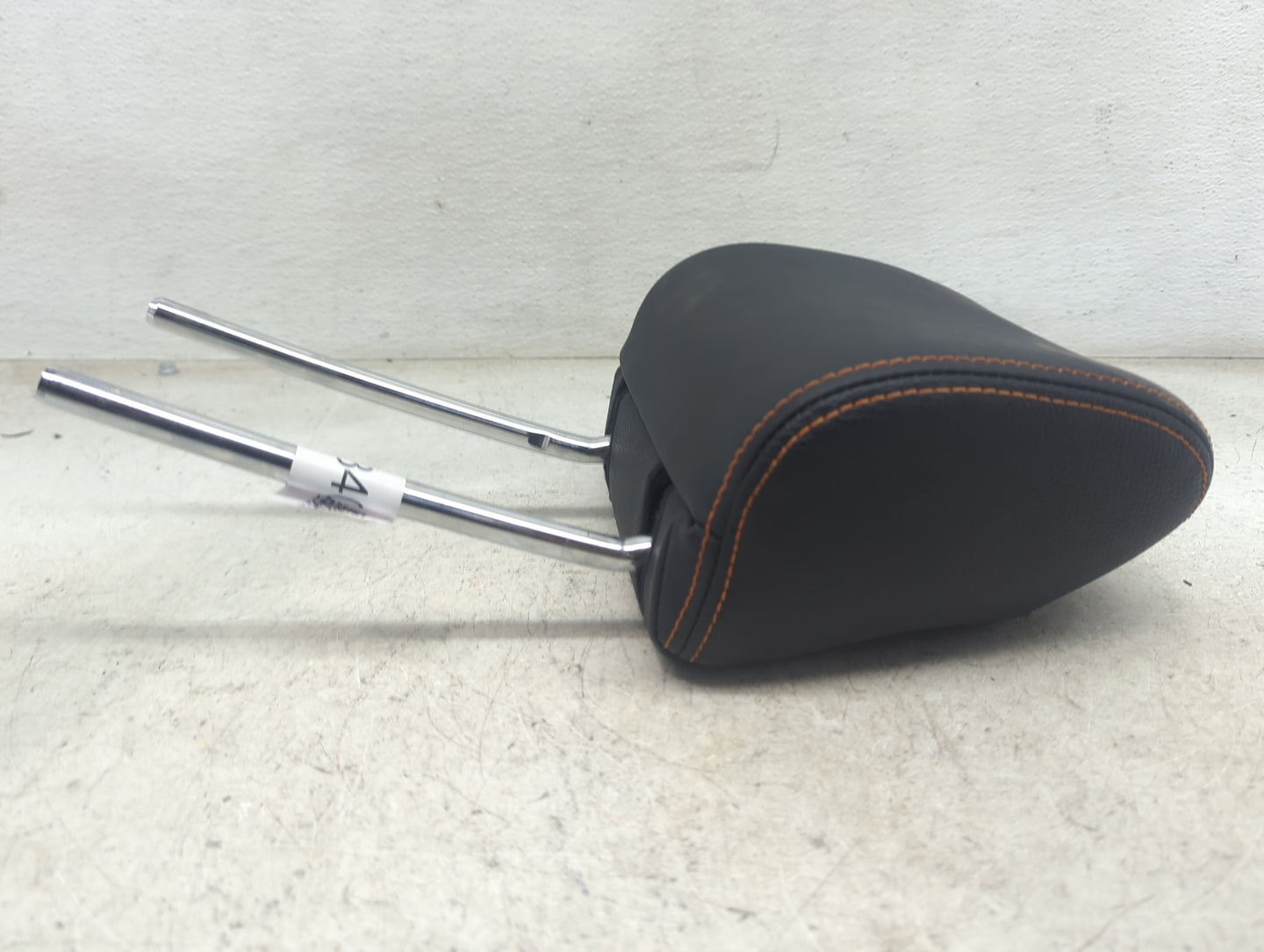 2016 Subaru Xv Headrest Head Rest Front Driver Seat Black - Oemusedautoparts1.com