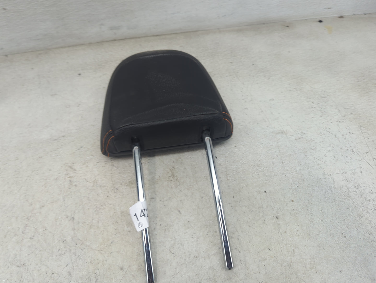 2016 Subaru Xv Headrest Head Rest Front Driver Seat Black - Oemusedautoparts1.com