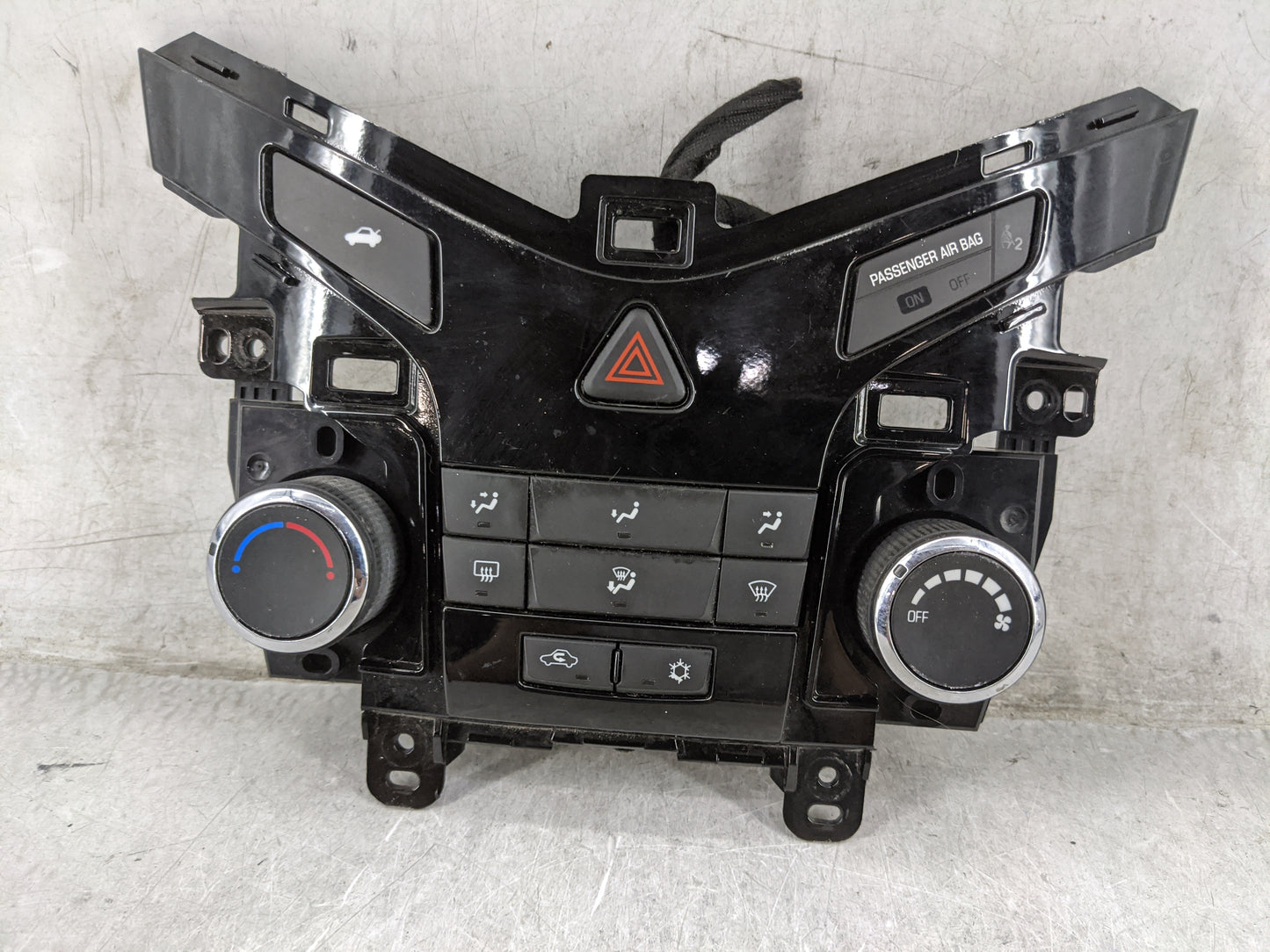 2015 Subaru Xv Climate Control Module Temperature AC/Heater Replacement P/N:95146207 386207A050090276 Fits Fits 2016 OEM Use
