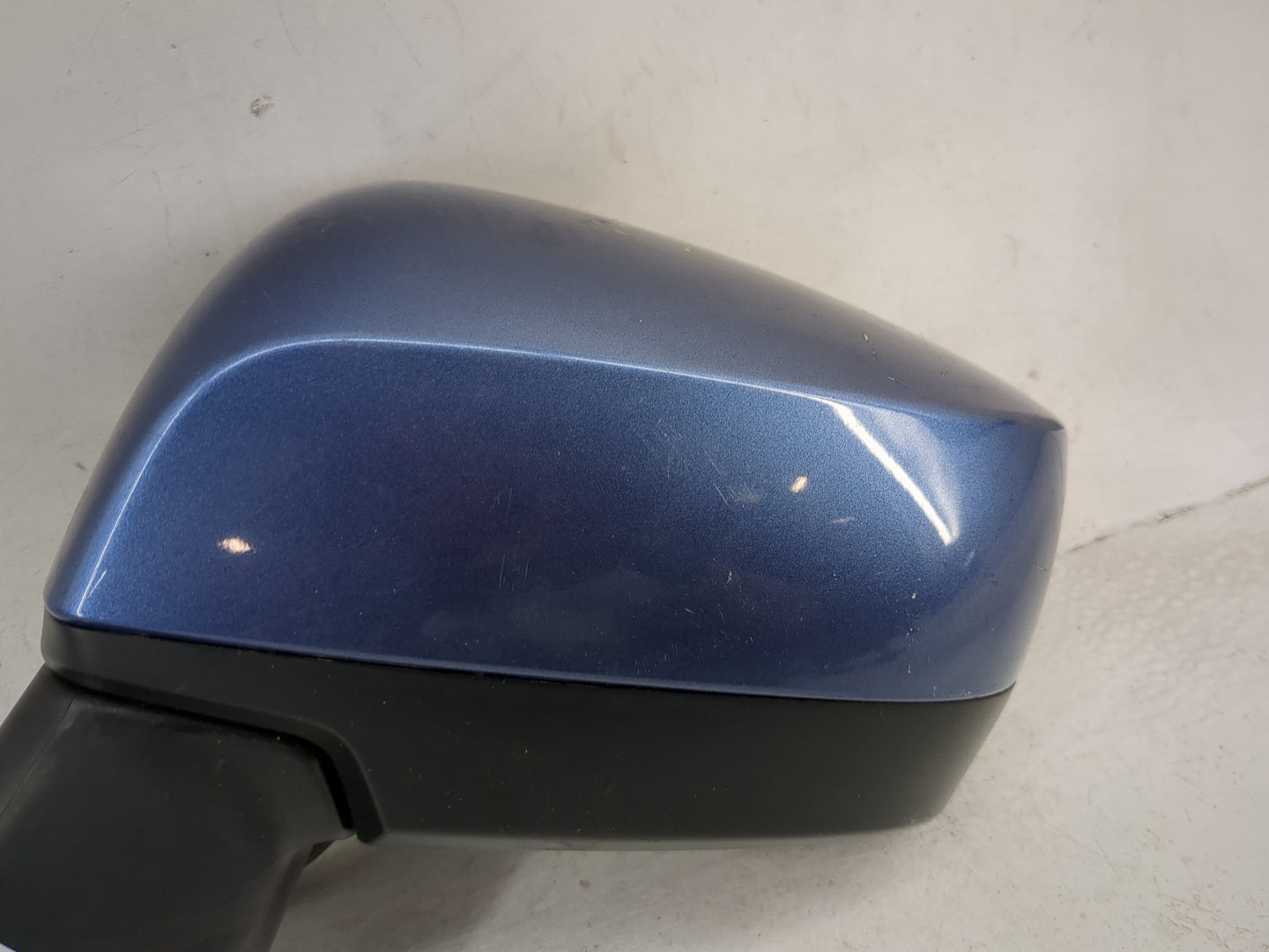 2016 Subaru Xv Driver Side View Mirror - Left Door Mirror OEM Used - Oemusedautoparts1.com