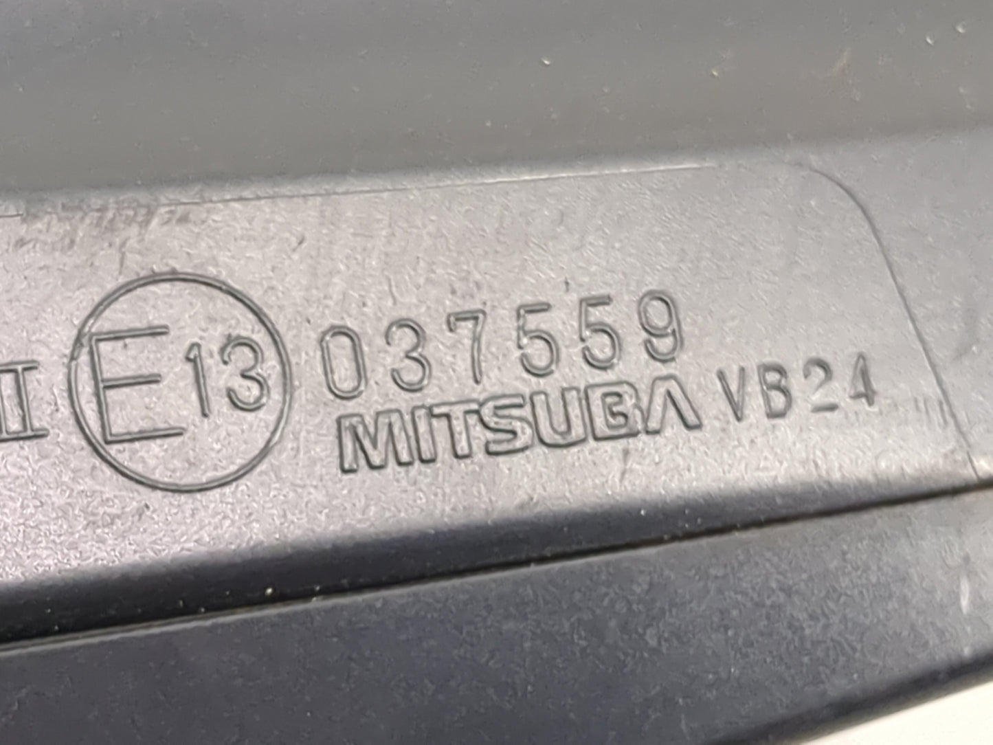 2016 Subaru Xv Driver Side View Mirror - Left Door Mirror OEM Used - Oemusedautoparts1.com