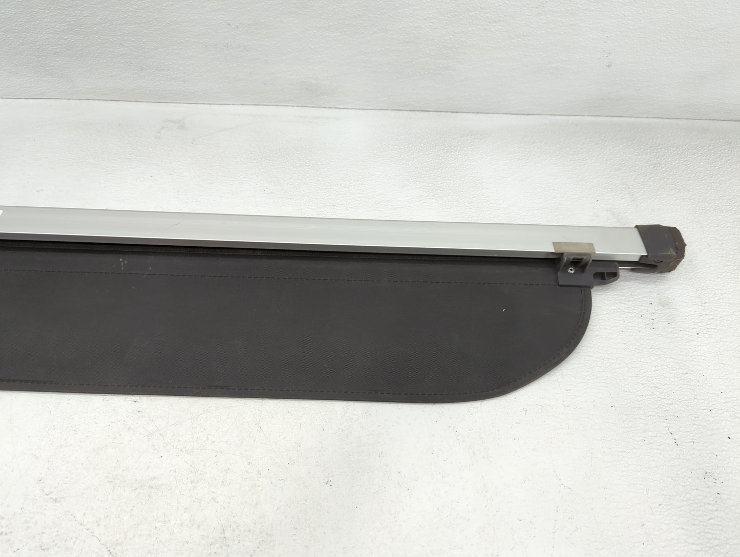 2016 Subaru Xv Rear Cargo Cover Storage Retractable Shade - Oemusedautoparts1.com