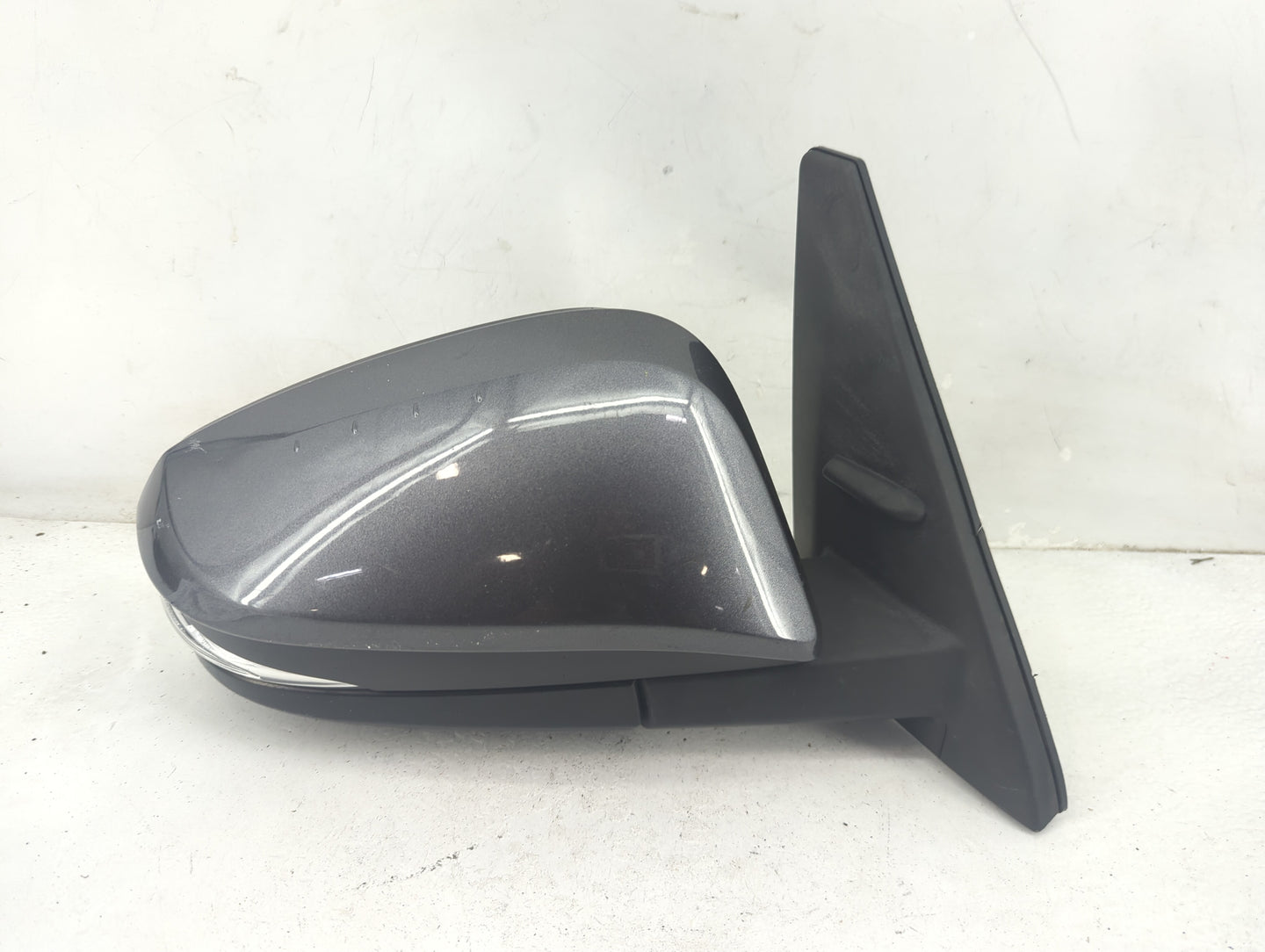 2014-2022 Toyota 4runner Passenger Side View Mirror - Right Door Mirror OEM Used - Oemusedautoparts1.com