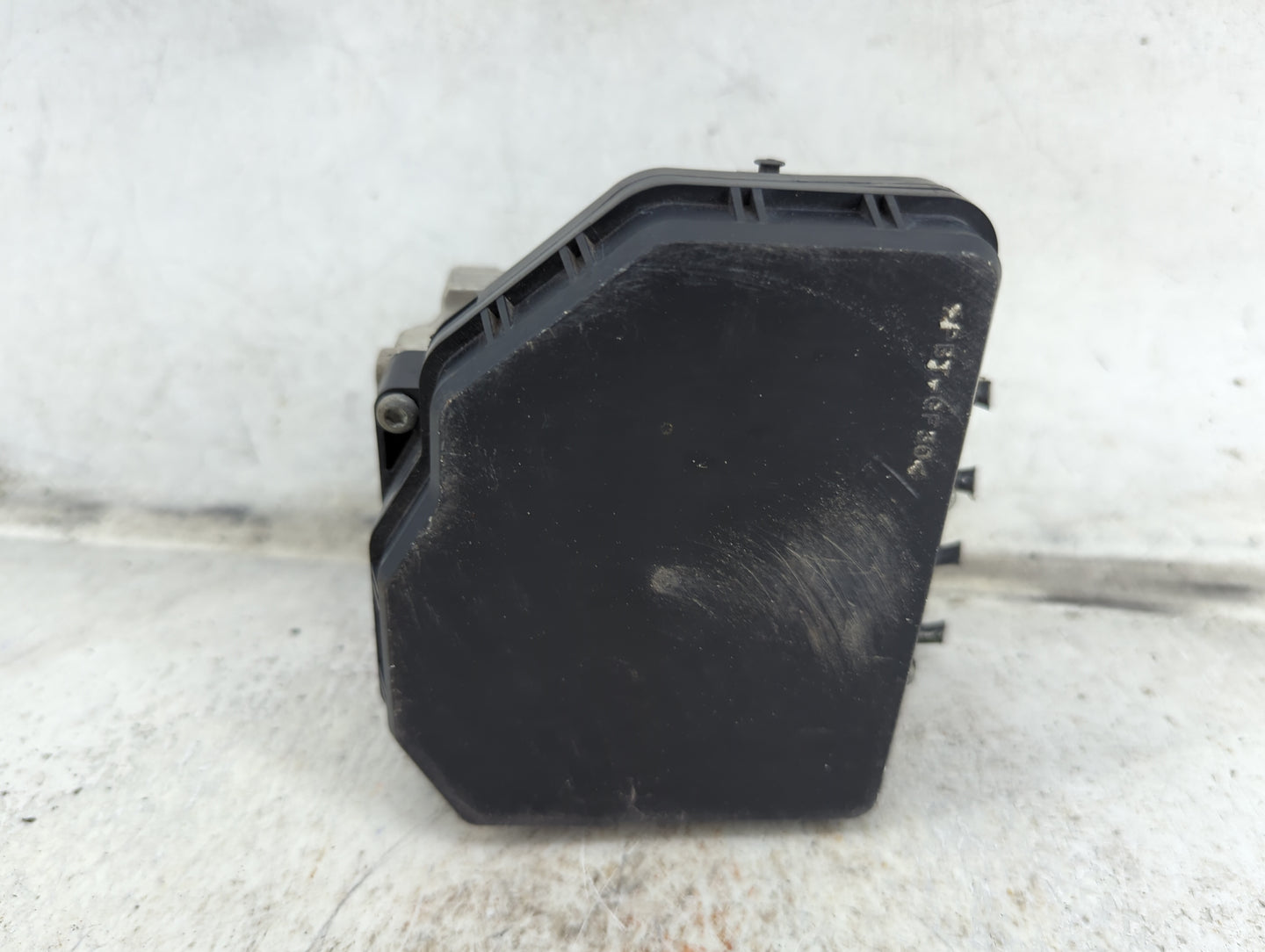 2016-2019 Toyota 4runner ABS Pump Control Module Replacement P/N:44540-35010 89541-35120 Fits Fits 2016 2017 2018 2019 OEM U