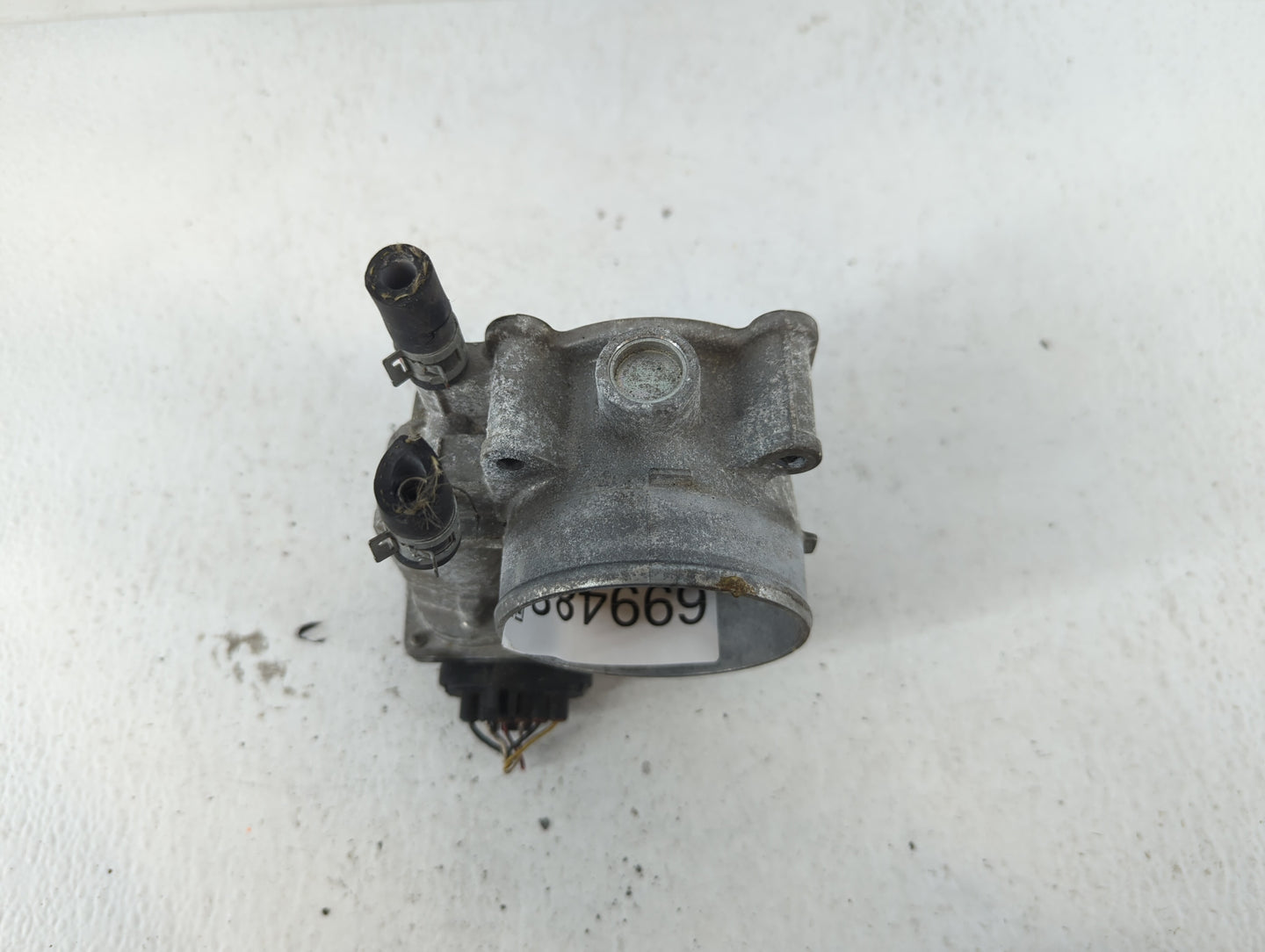 2005-2018 Toyota Avalon Throttle Body P/N:22030-0P050 Fits OEM Used Auto Parts - Oemusedautoparts1.com