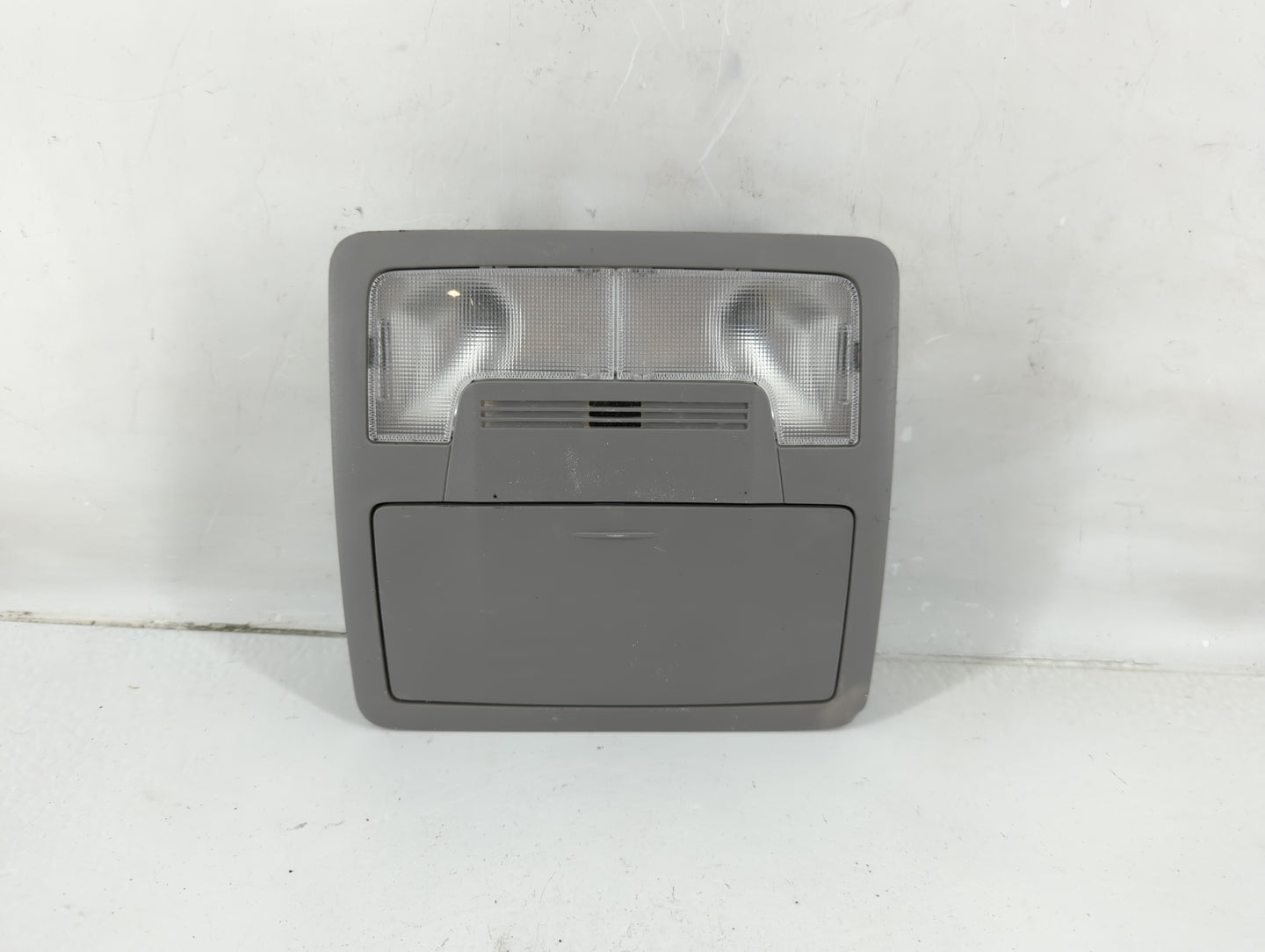 2012-2017 Toyota Camry Overhead Roof Console 1118547 - Oemusedautoparts1.com