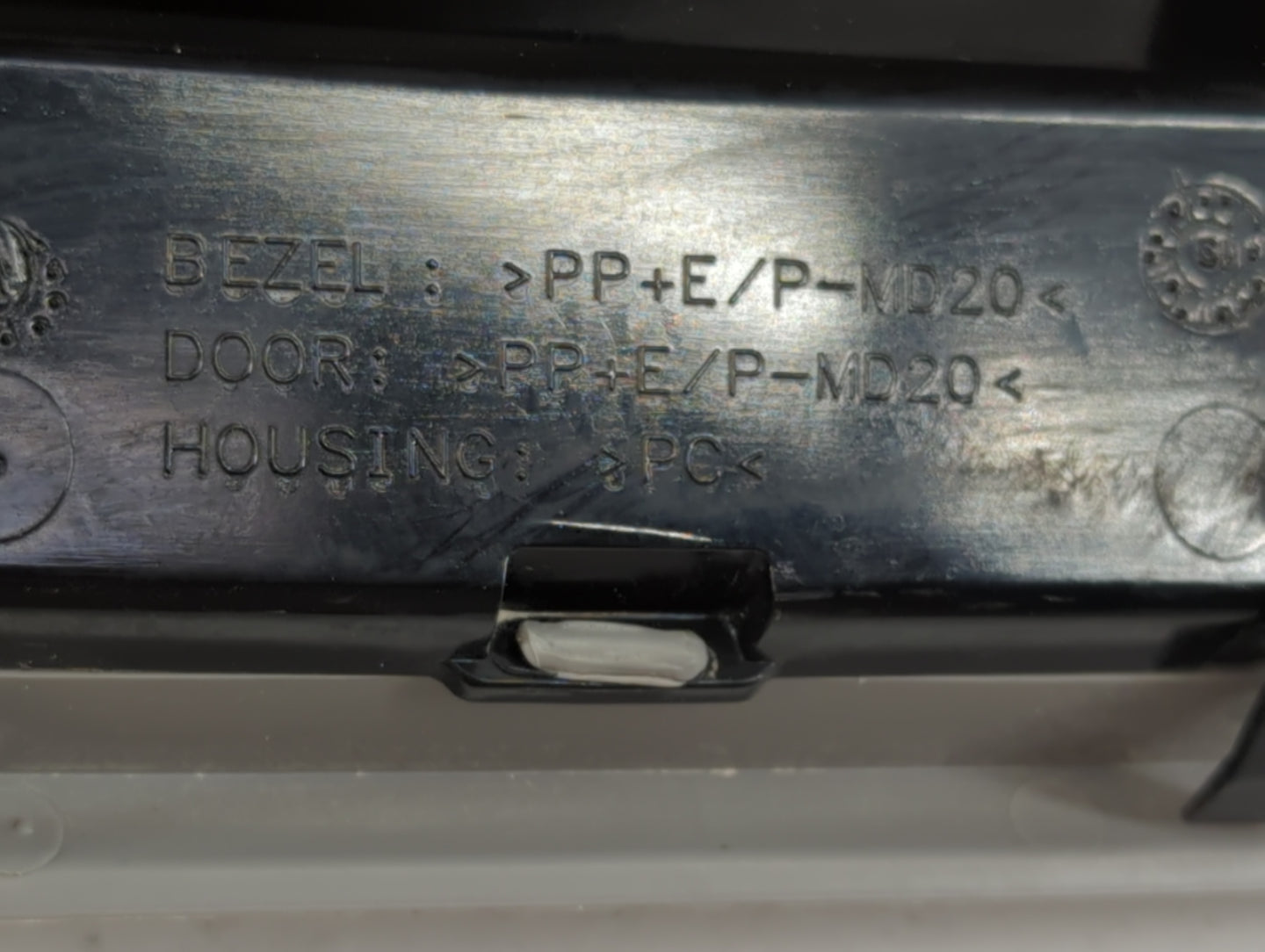 2012-2017 Toyota Camry Overhead Roof Console 1118547 - Oemusedautoparts1.com