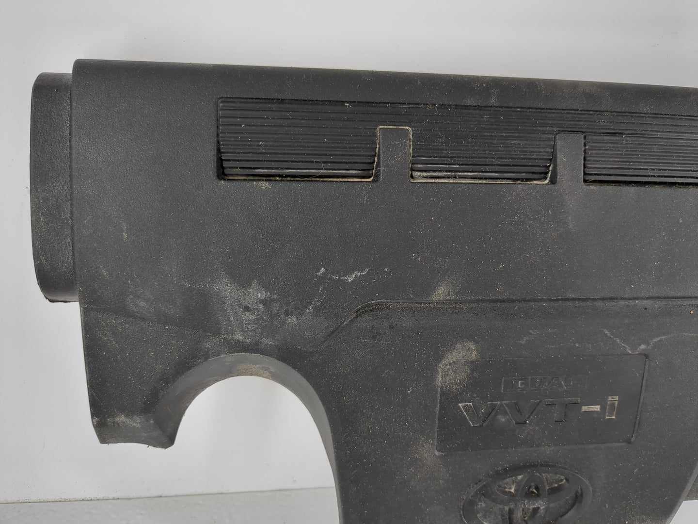 2016 Toyota Camry Engine Cover - Oemusedautoparts1.com