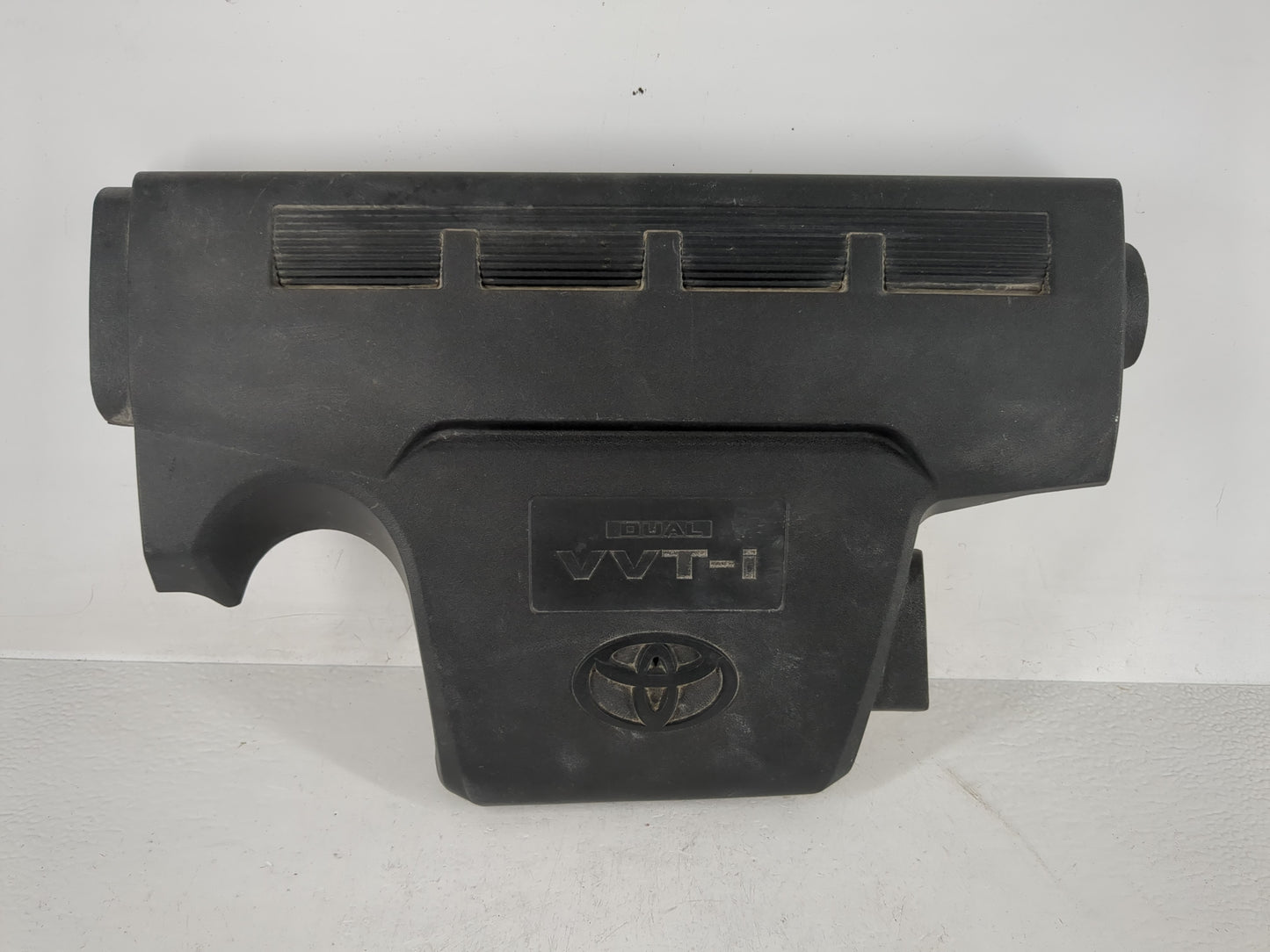 2016 Toyota Camry Engine Cover - Oemusedautoparts1.com