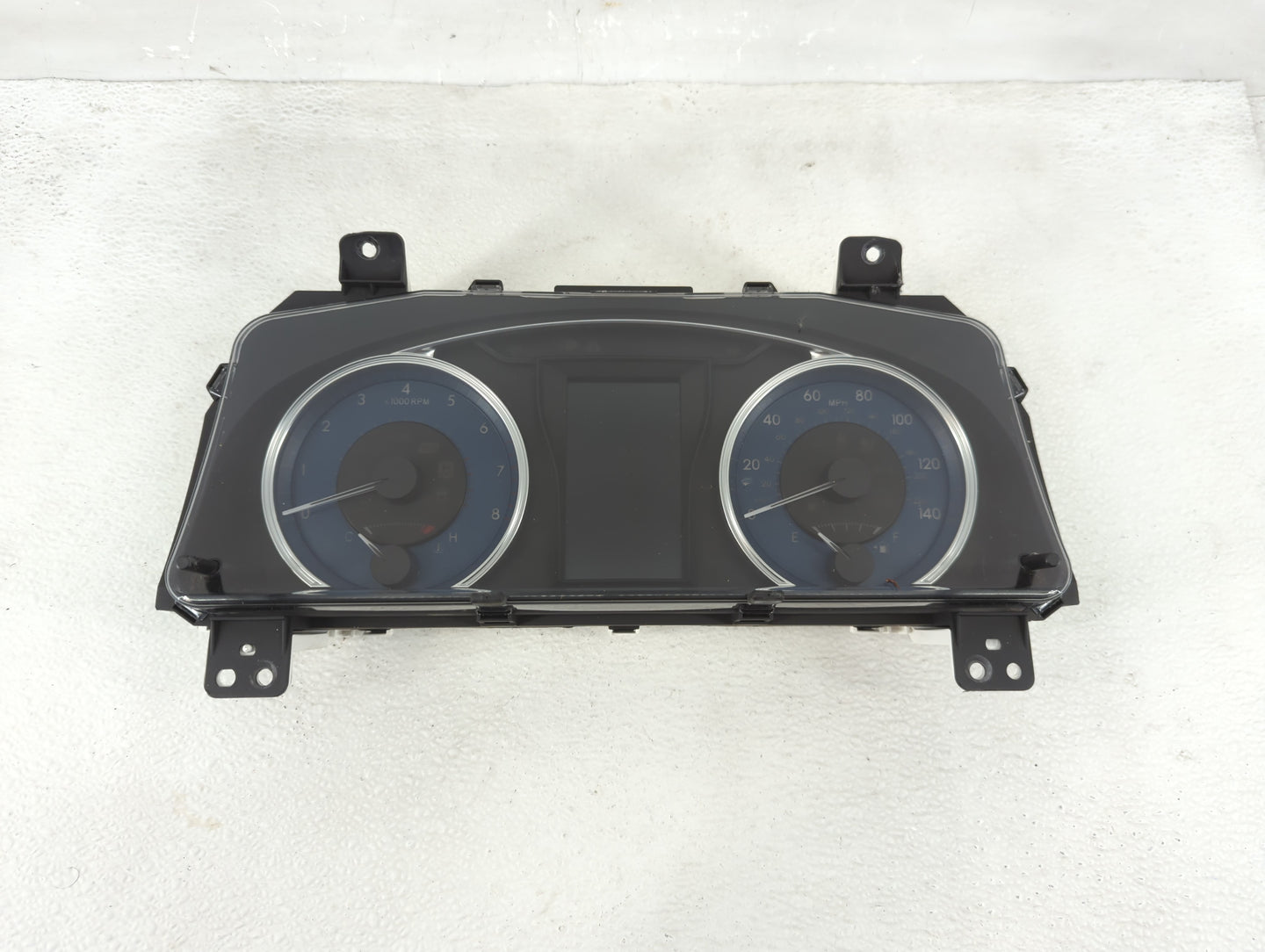 2016-2017 Toyota Camry Instrument Cluster Speedometer Gauges P/N:83800-0XK00-00 Fits Fits 2016 2017 OEM Used Auto Parts - Oe