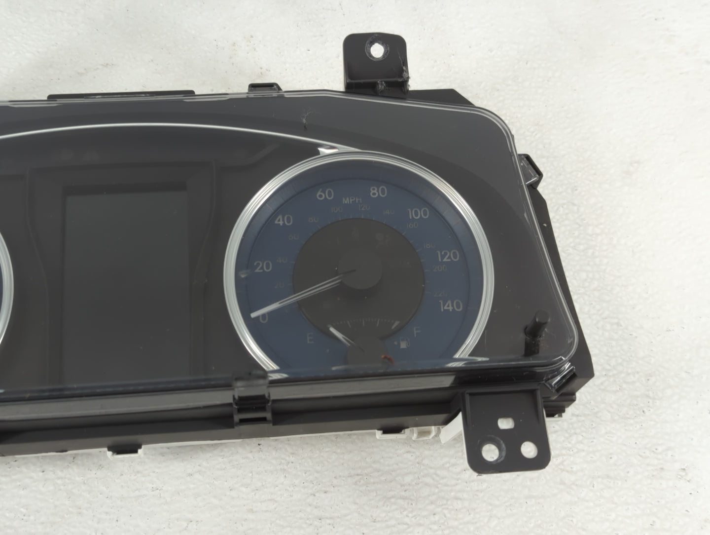 2016-2017 Toyota Camry Instrument Cluster Speedometer Gauges P/N:83800-0XK00-00 Fits Fits 2016 2017 OEM Used Auto Parts - Oe