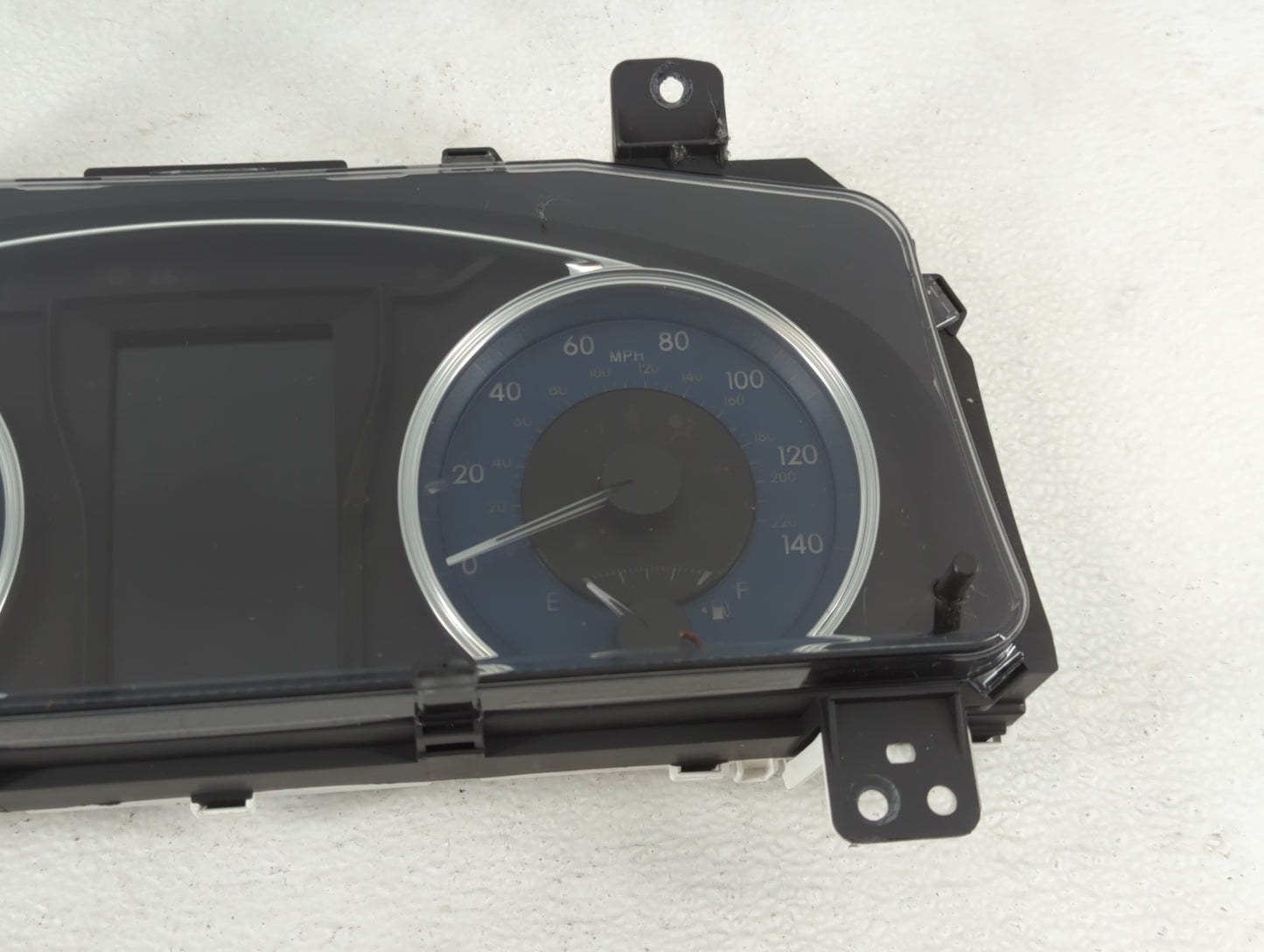 2016-2017 Toyota Camry Instrument Cluster Speedometer Gauges P/N:83800-0XK00-00 Fits Fits 2016 2017 OEM Used Auto Parts - Oe