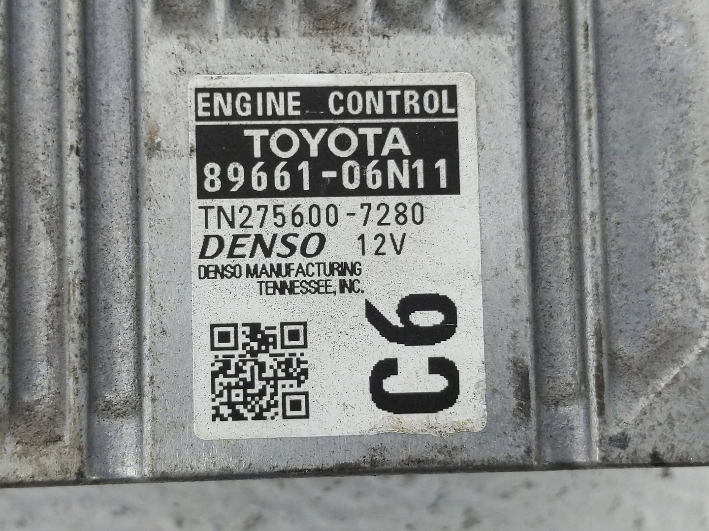 2016-2017 Toyota Camry PCM Engine Control Computer ECU ECM PCU OEM P/N:TN275600-7280 89661-06N11 Fits Fits 2016 2017 OEM Use