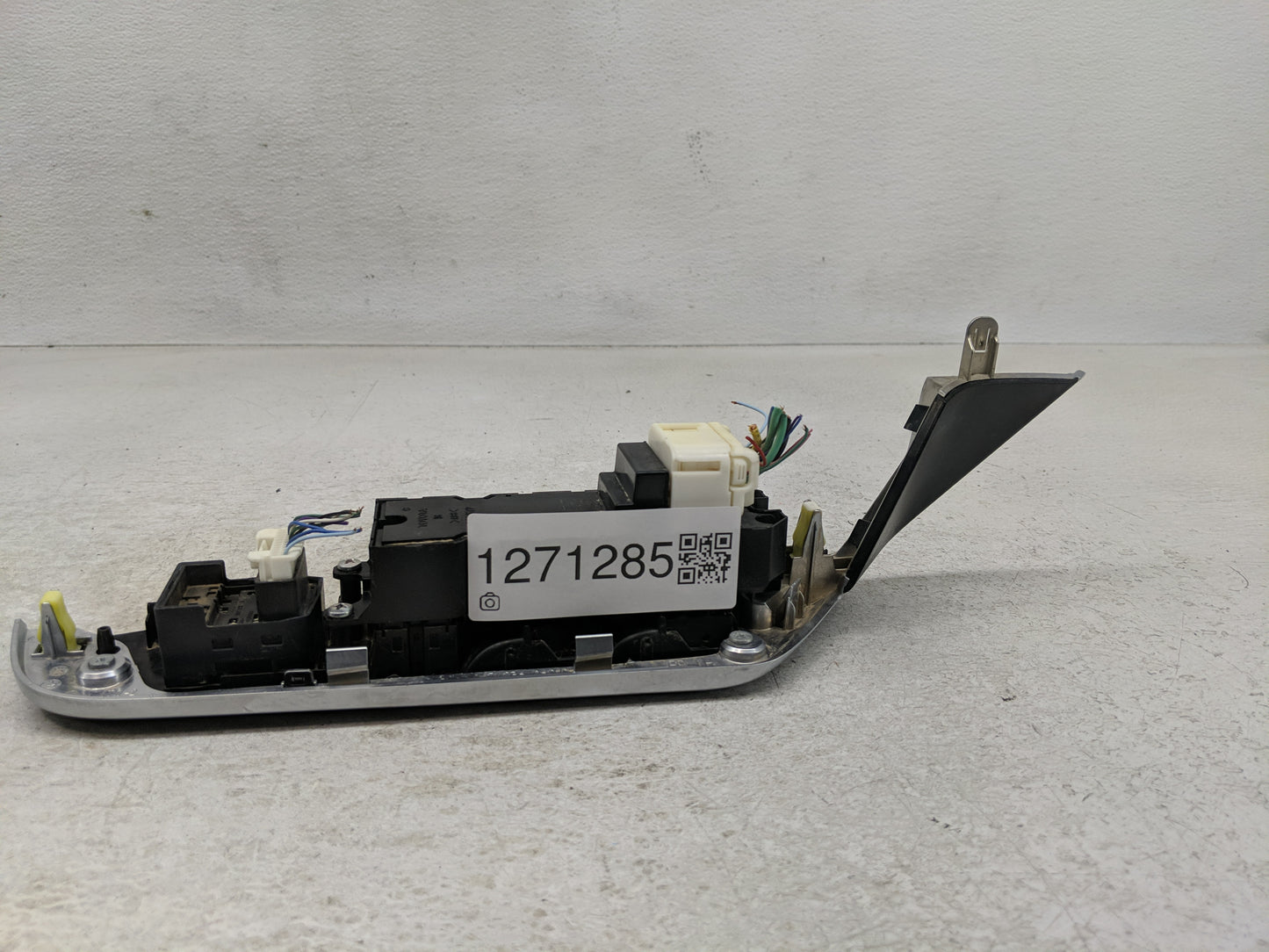 2015-2017 Toyota Camry Master Power Window Switch Replacement Driver Side Left P/N:84820-06120 Fits Fits 2015 2016 2017 OEM 