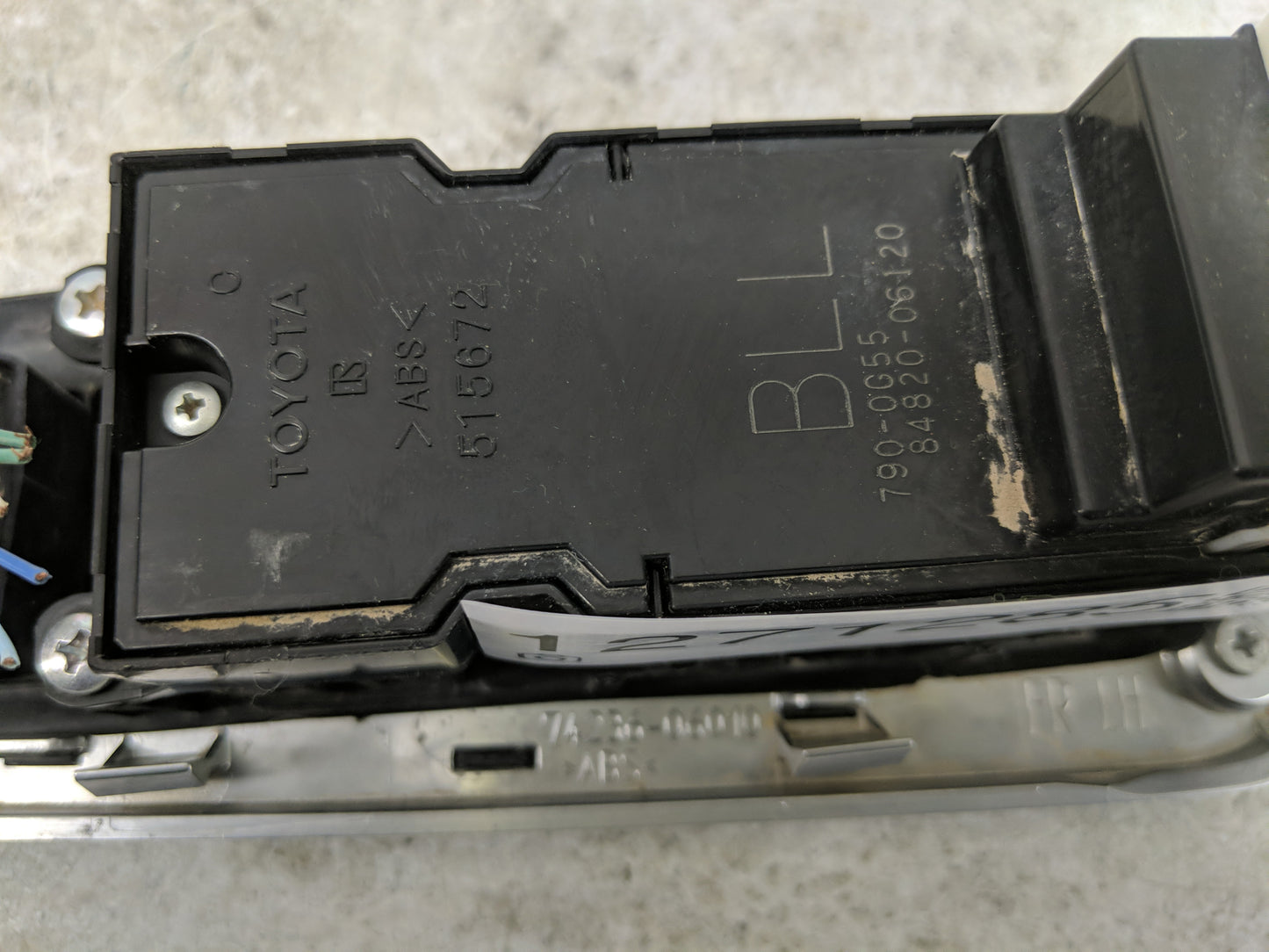 2015-2017 Toyota Camry Master Power Window Switch Replacement Driver Side Left P/N:84820-06120 Fits Fits 2015 2016 2017 OEM 