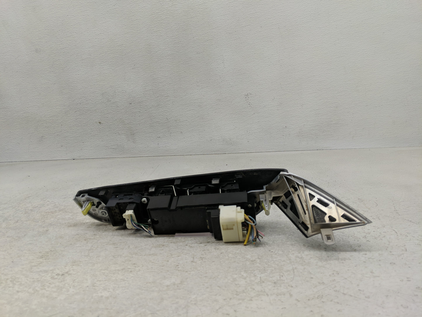 2015-2017 Toyota Camry Master Power Window Switch Replacement Driver Side Left P/N:84820-06120 Fits Fits 2015 2016 2017 OEM 