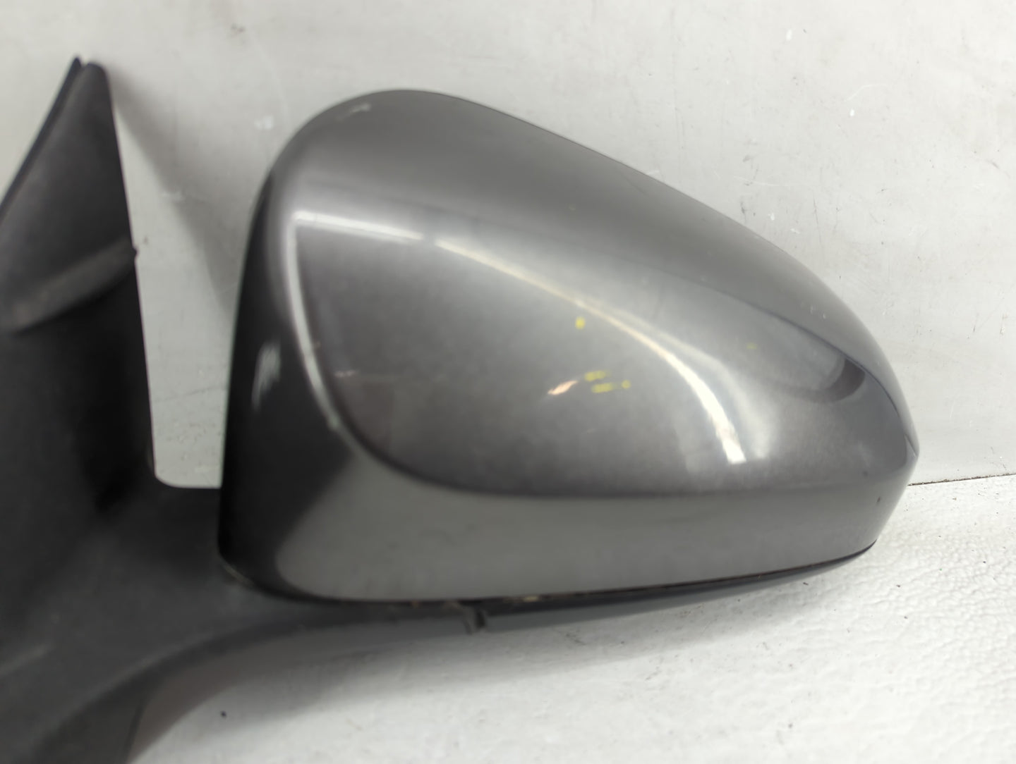 2015-2017 Toyota Camry Driver Side View Mirror - Left Door Mirror OEM Used - Oemusedautoparts1.com