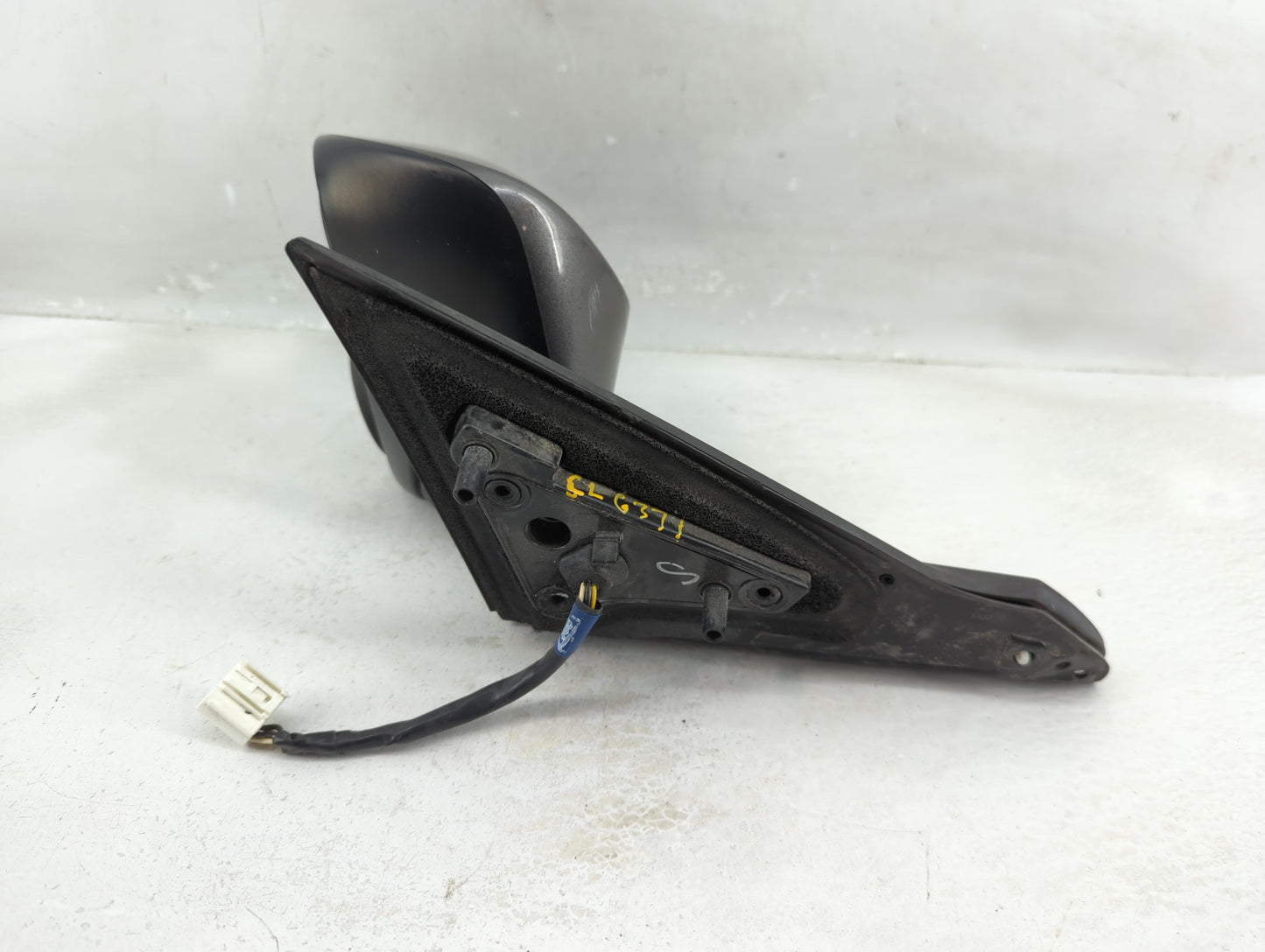 2015-2017 Toyota Camry Driver Side View Mirror - Left Door Mirror OEM Used - Oemusedautoparts1.com