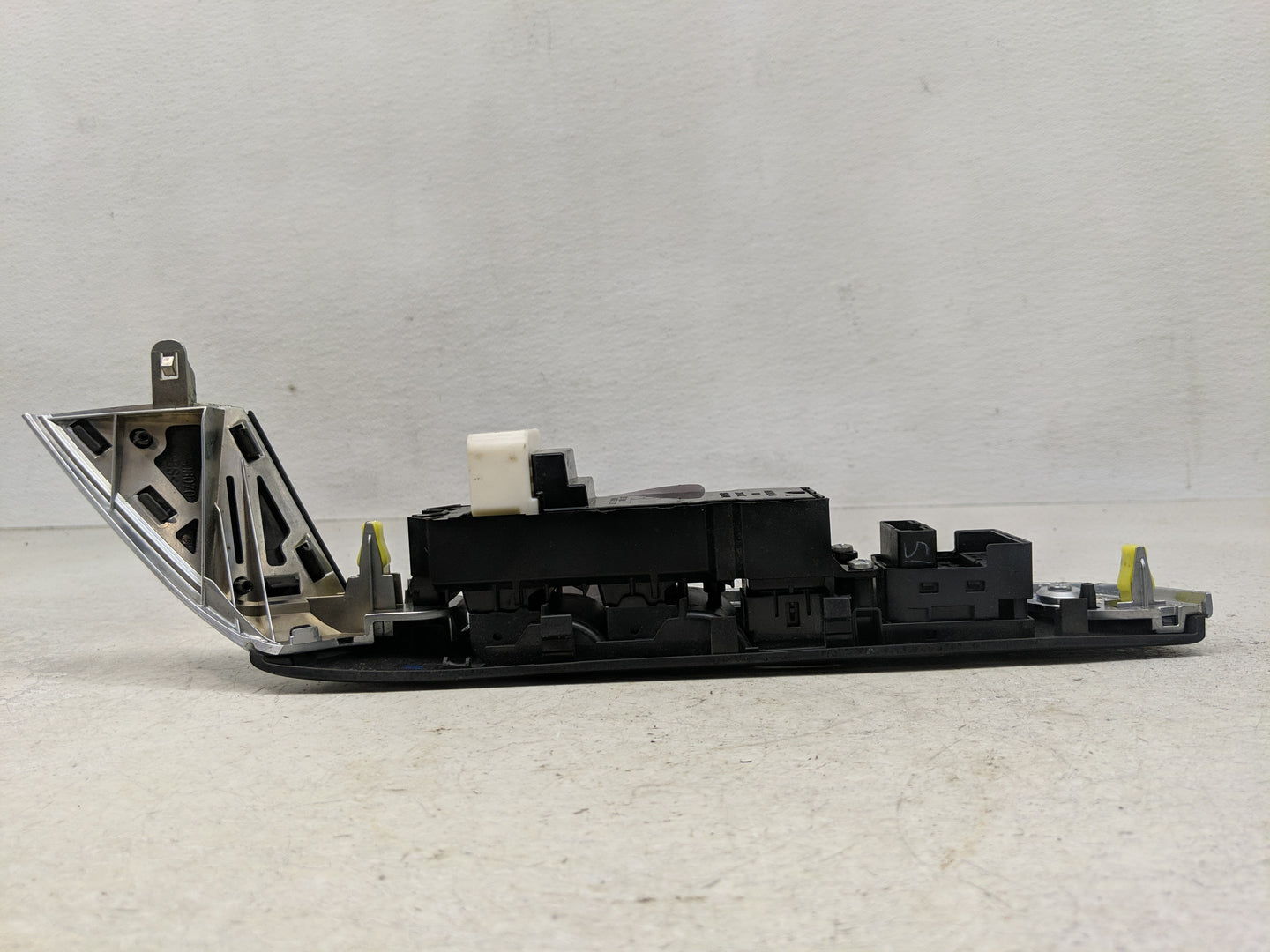 2015-2017 Toyota Camry Master Power Window Switch Replacement Driver Side Left P/N:74232-06640 84820-06120 Fits OEM Used Aut