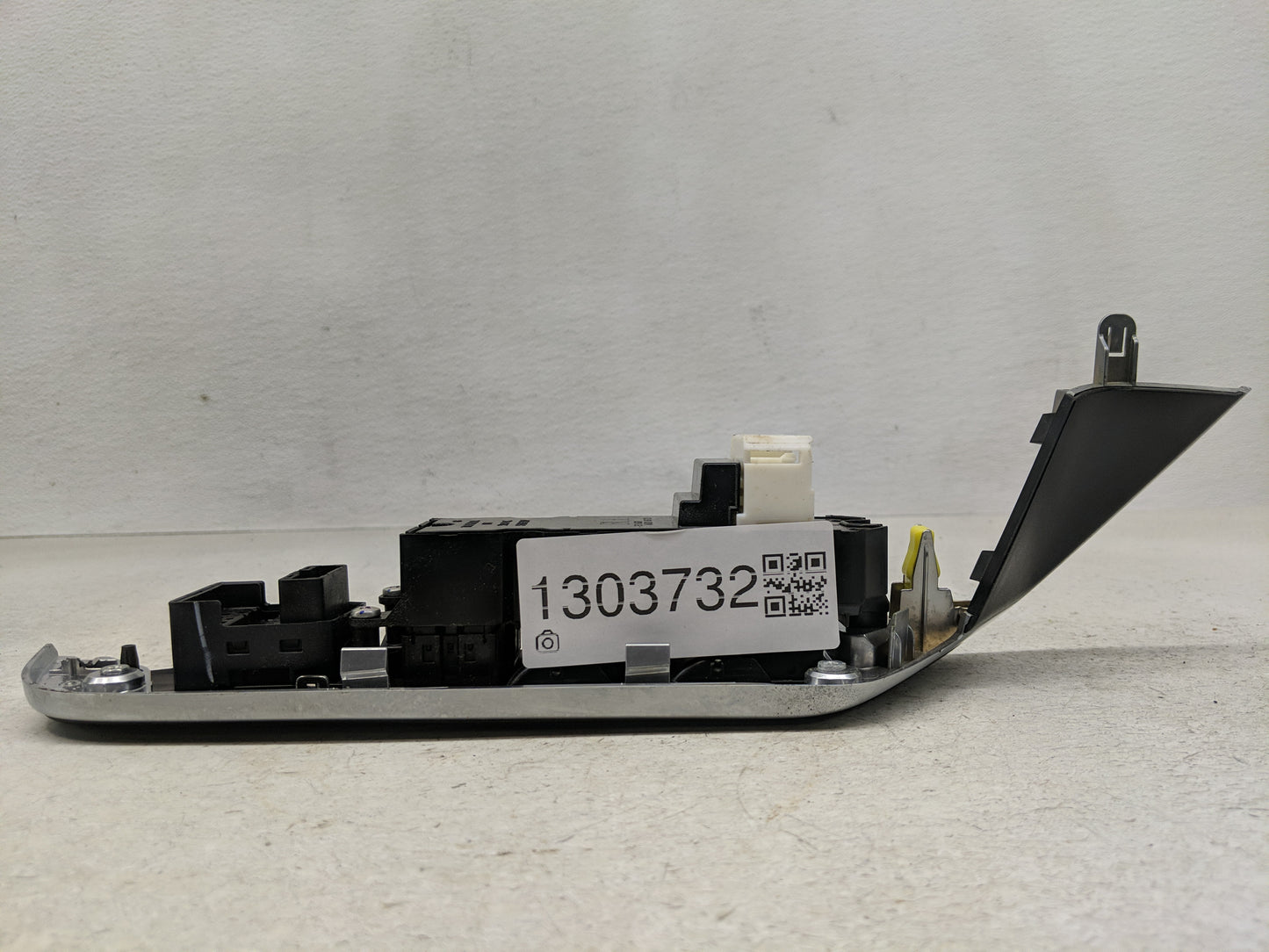2015-2017 Toyota Camry Master Power Window Switch Replacement Driver Side Left P/N:74236-06010 74232-06640 Fits OEM Used Aut